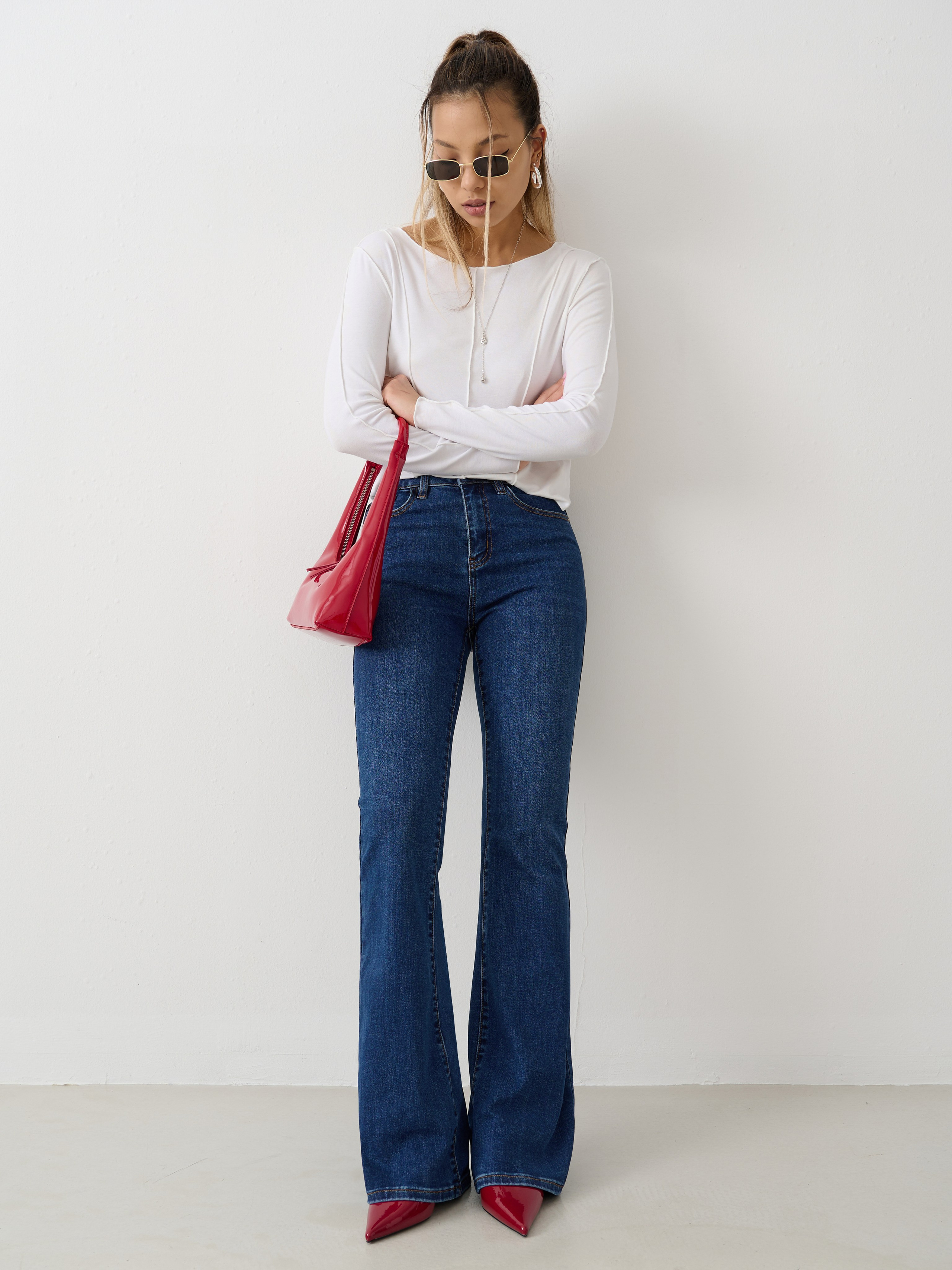 САША. Продающий контент для маркетплейсов и e-commerce «под ключ»