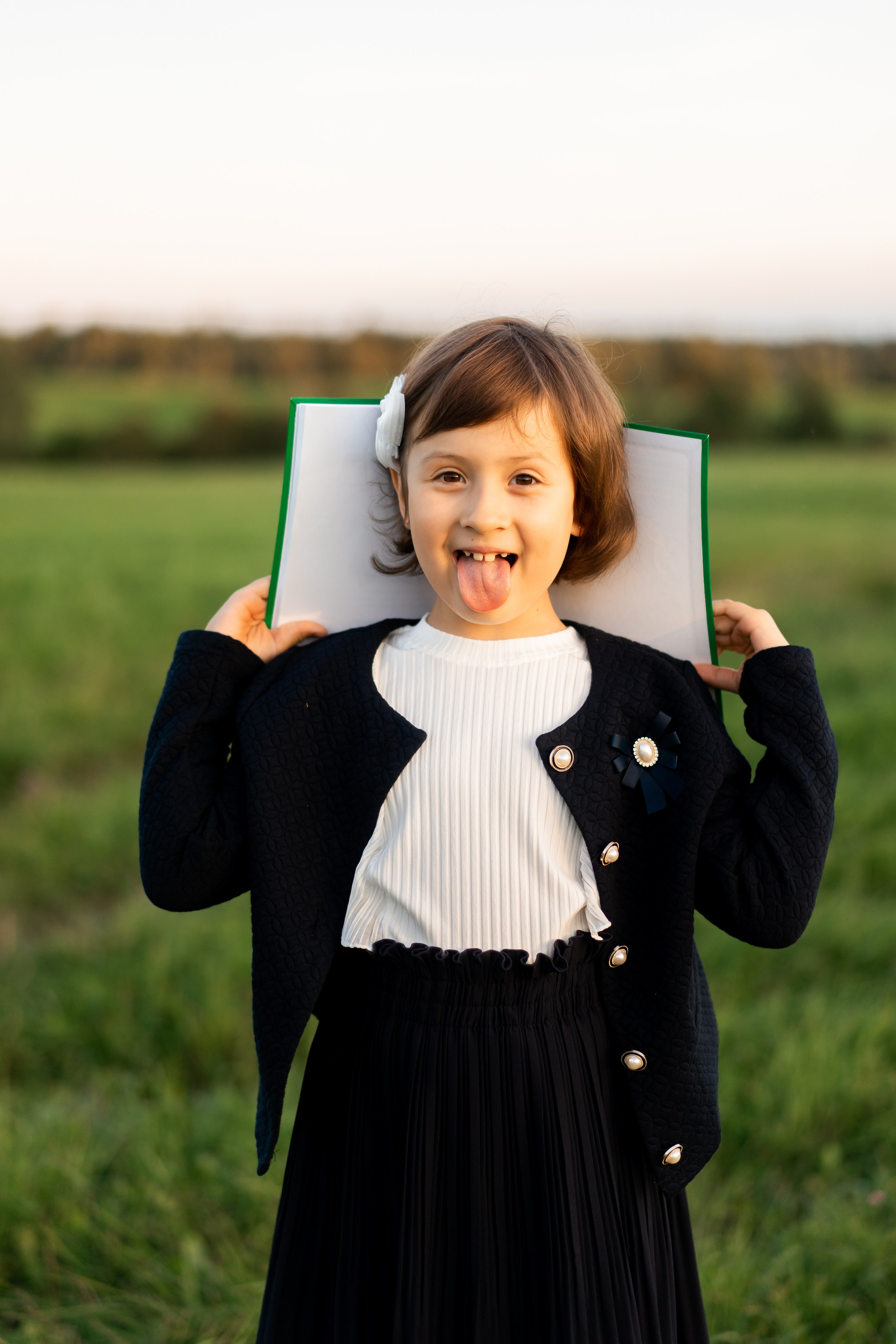 Майя. Первый раз в 1 класс. Семейный и детский фотограф в Санкт-Петербурге Дарина Герчиу