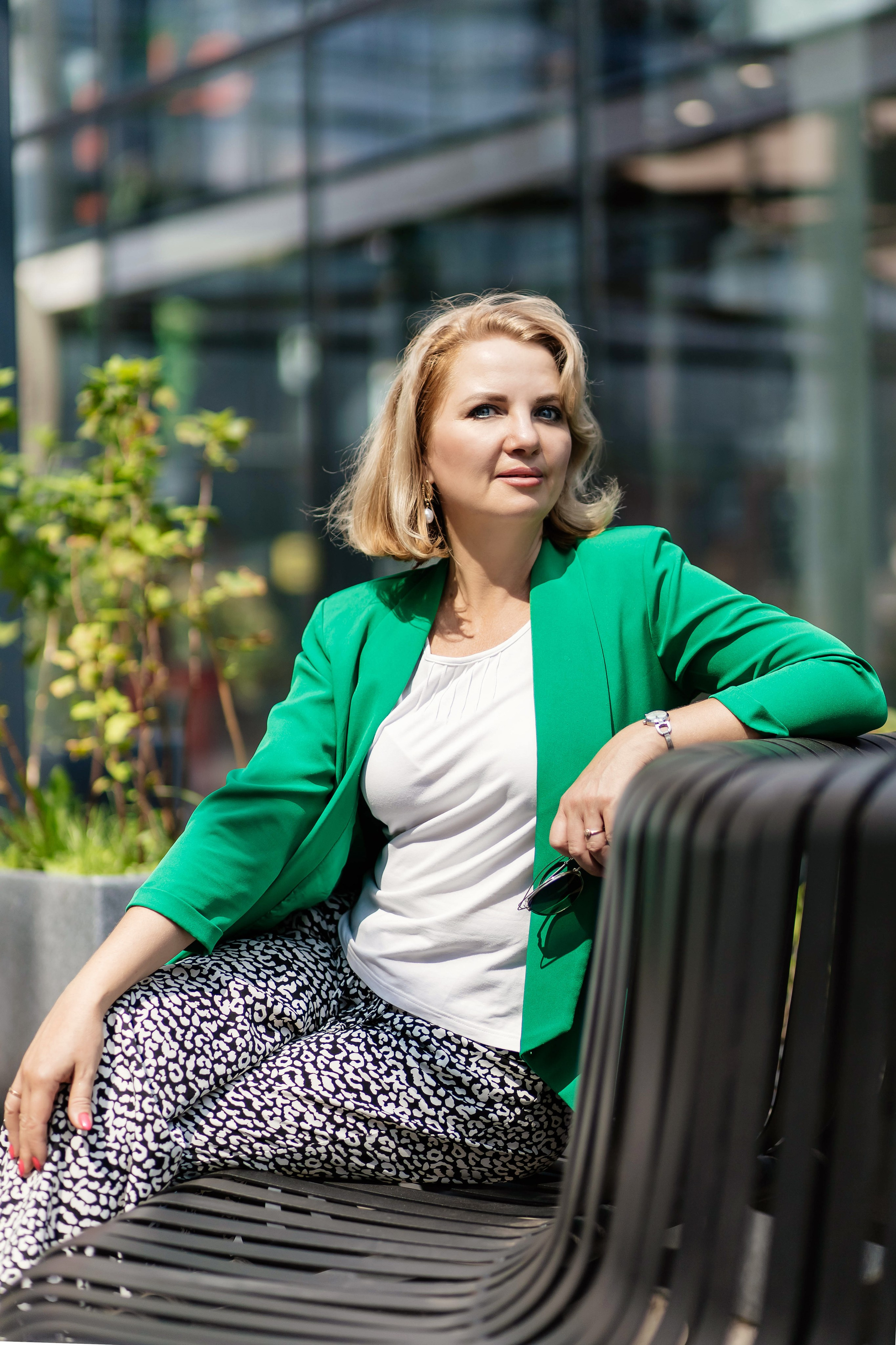 Елена прогулочная съемка. Женский фотограф в Оренбурге Ирина Заводчикова