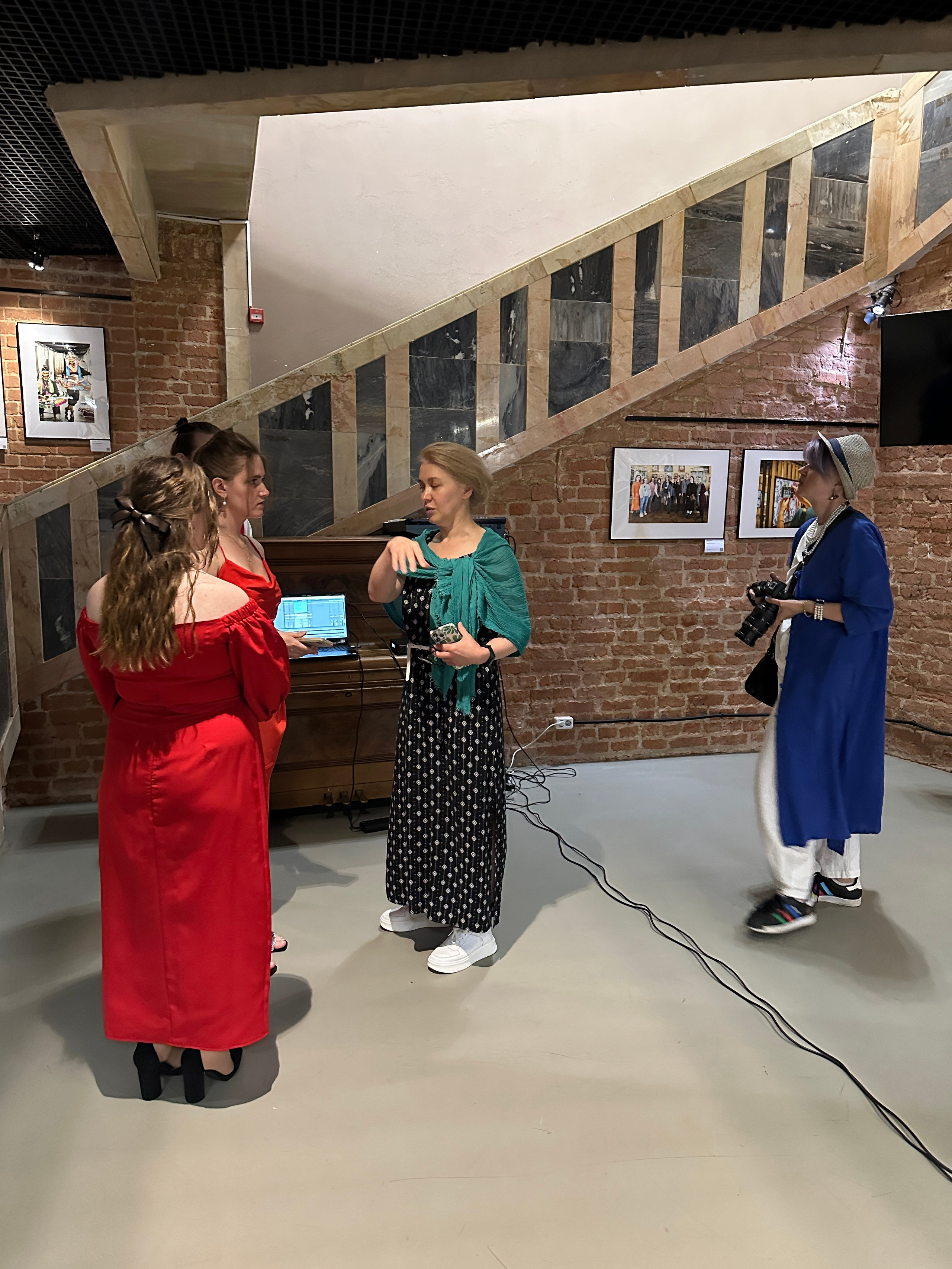 МОЛОДОЙ ТЕАТР. Reportage, architectural, fine art photographer Lena Melnikova in Moscow