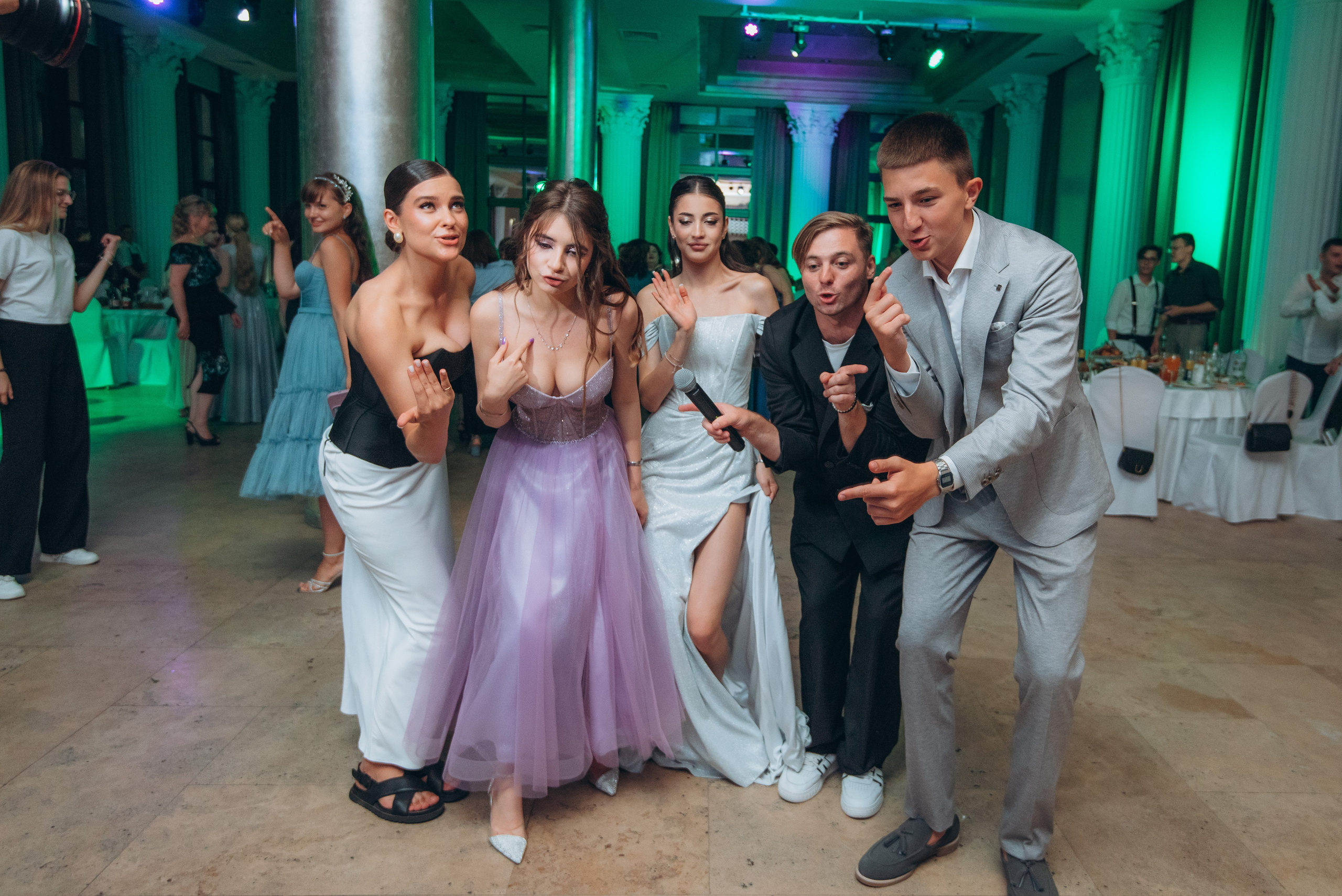 Выпускной 9-11классы. Выпускные книги Анапа Новороссийск Краснодар