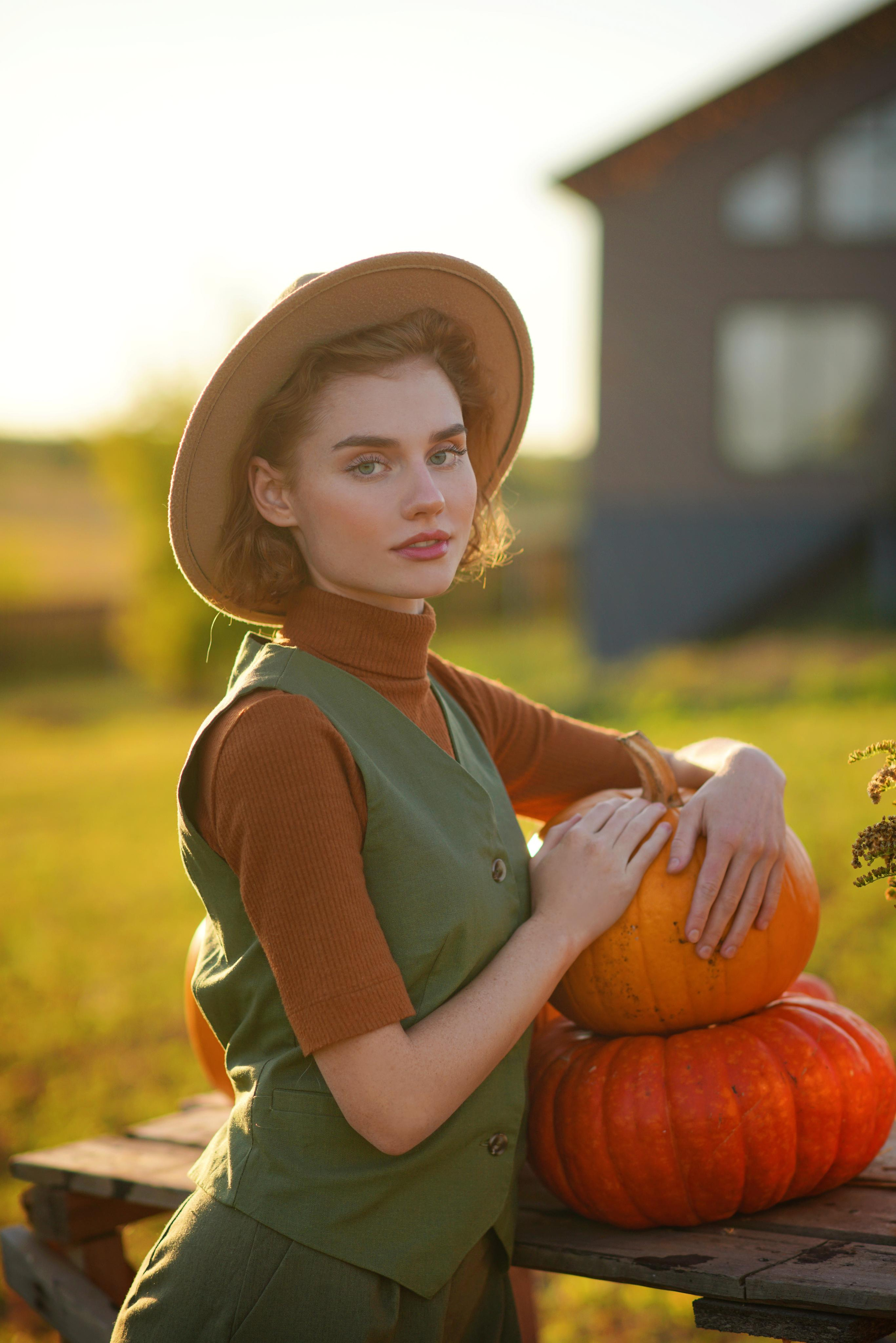 Лиза, сентябрь. Фотодача — загородный дом для съемок в Домодедово, Московская область