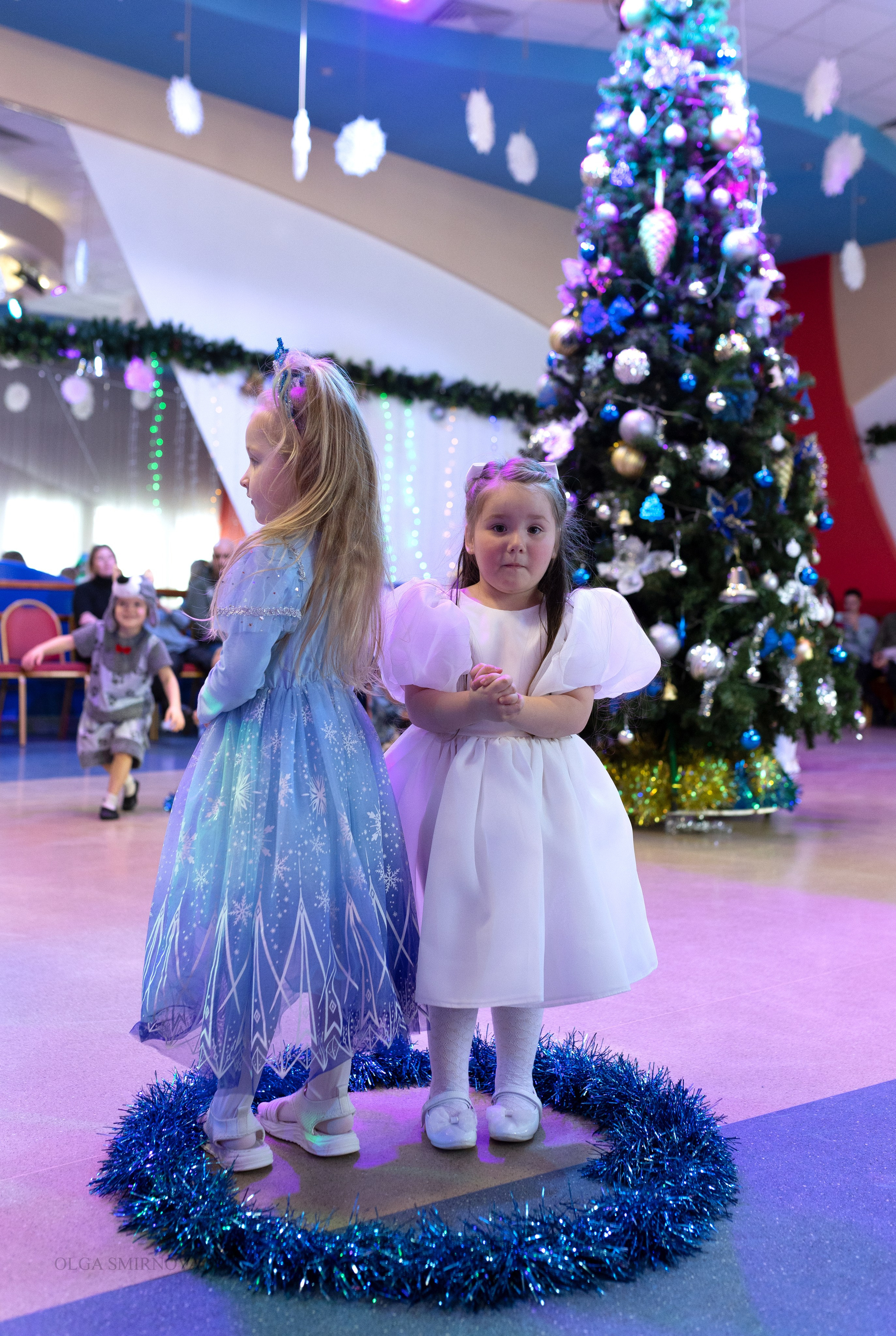 Утренник в ДОФ 04.01.25. Ольга Смирнова юрист, фотограф