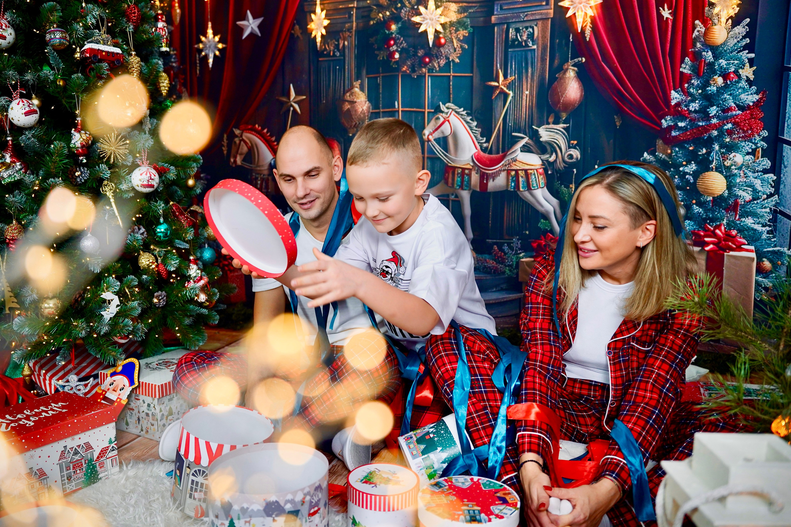 Новогодний фотопроект 2025 № 5. Семейный и детский фотограф Александра Гвоздикова