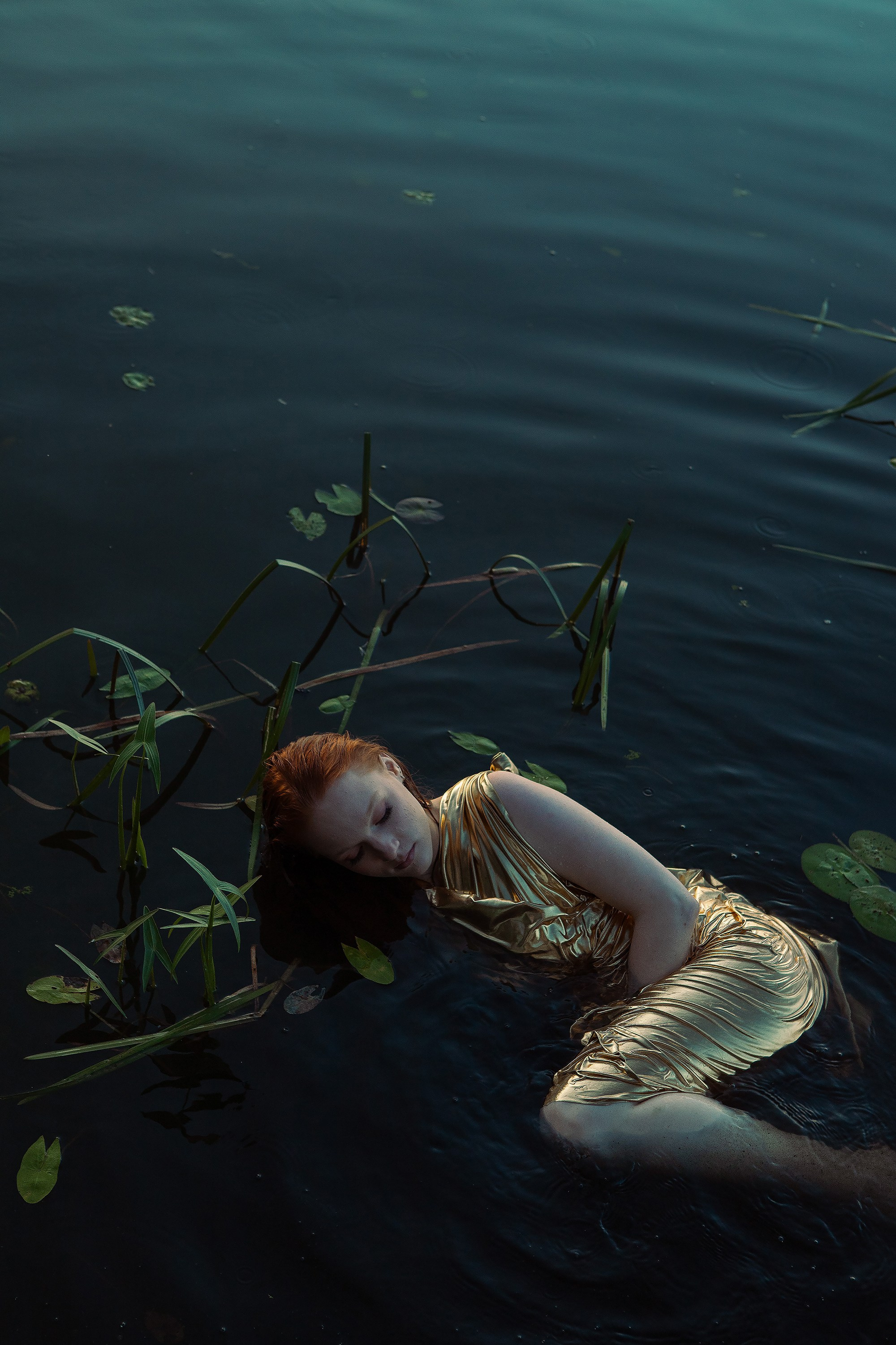 Лена в озере. Семейный и контент- фотограф Анна Уткина, Электросталь, Ногинск, Москва