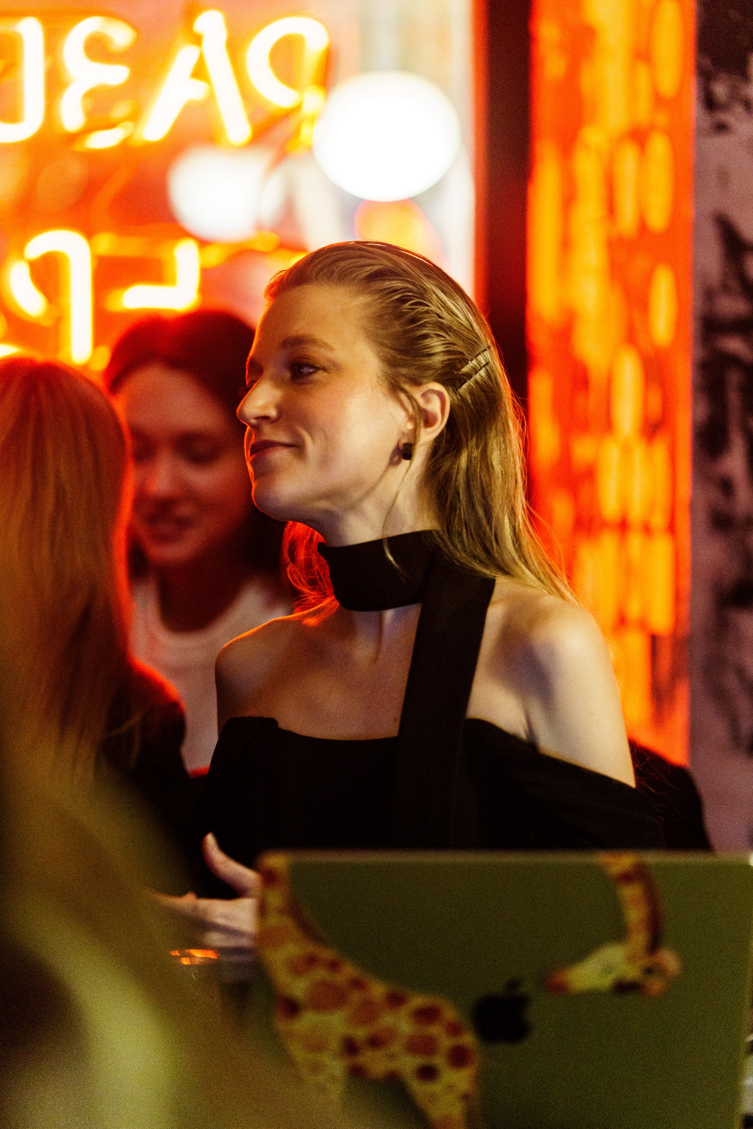 День святого Валентина в Баре разбитых сердец. Концертный и репортажный фотограф в Санкт-Петербурге Слава Пахомов