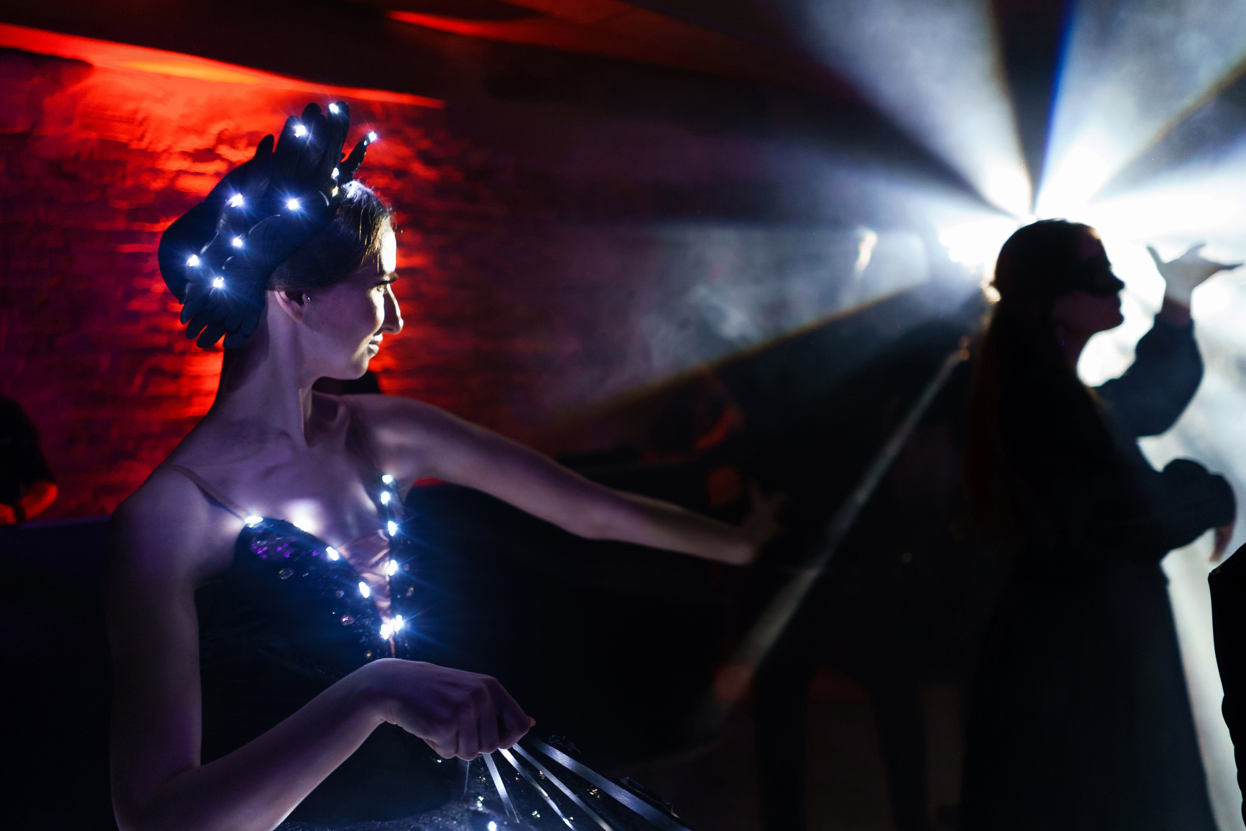 Черно-белый бал, Доходный дом баронессы Икскуль. Андрей Сухинин репортажный свадебный фотограф Санкт-Петербург