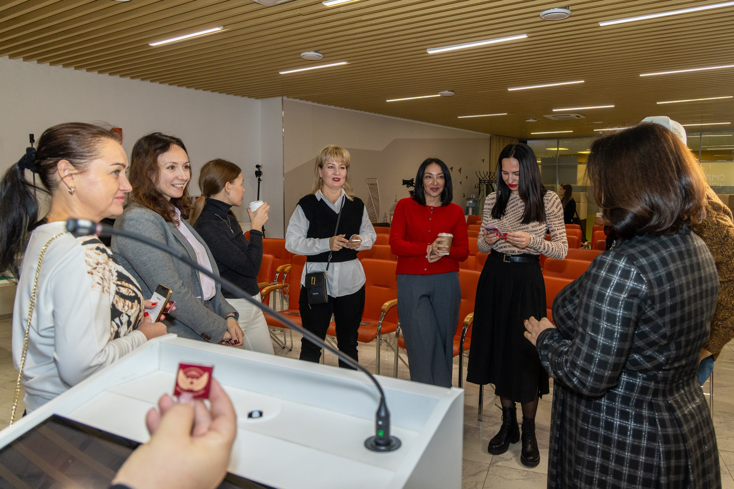 Репортаж с конференции «Сила коммуникации» (фото/видео). Фотограф Андрей Зикеев, фотостудия AzArt Studio в Москве