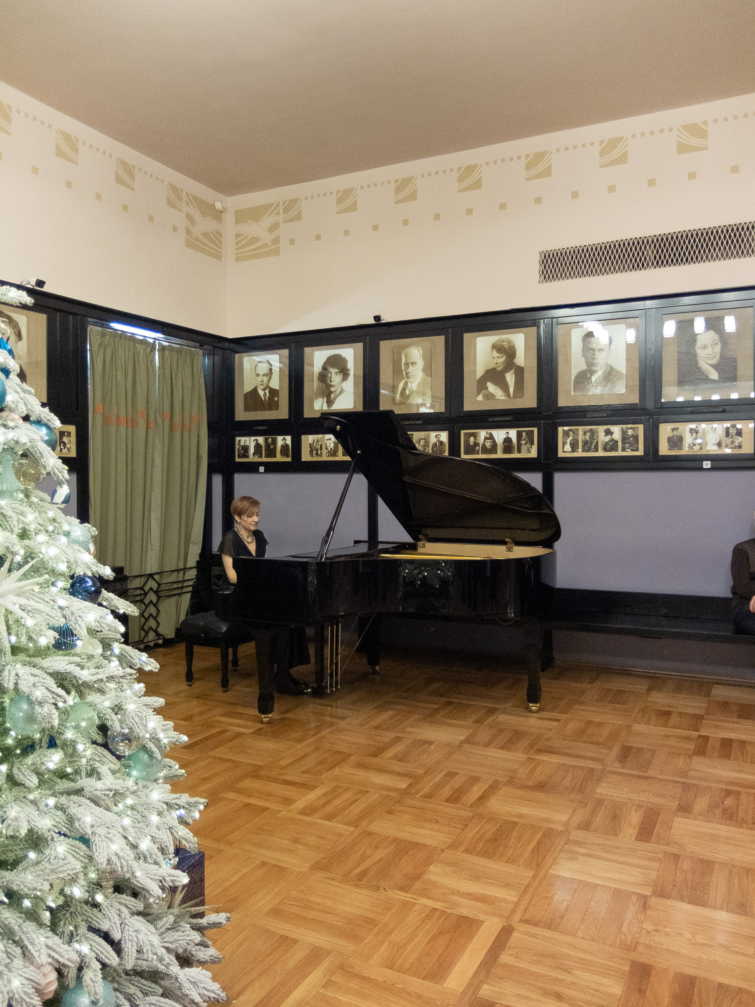 Маскарад с закрытыми глазами. Переосмысление. Искусство фотографии. Мария Осокина