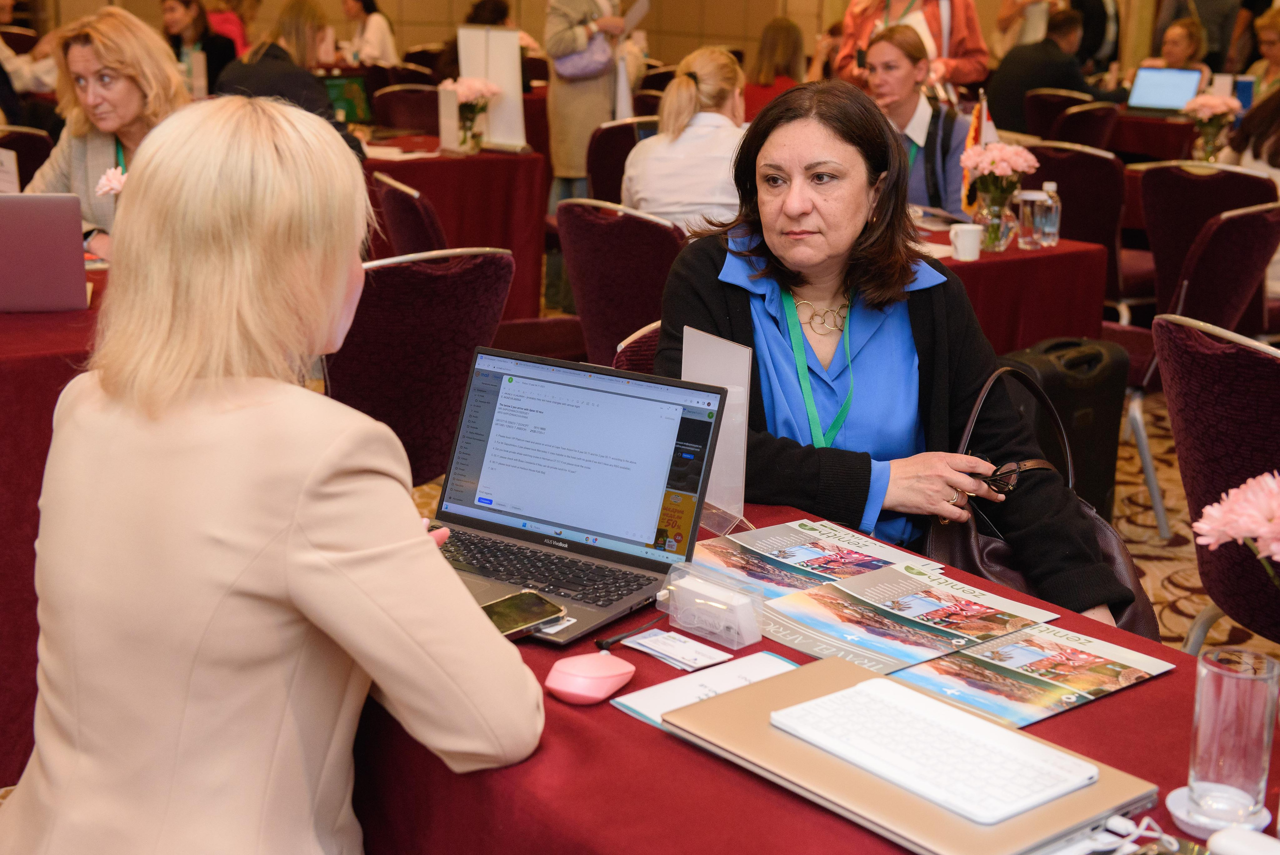 Unique Travel Fair — конференция по туризму. Бренд-фотограф для экспертов и блогеров в Москве Влада Горбовская