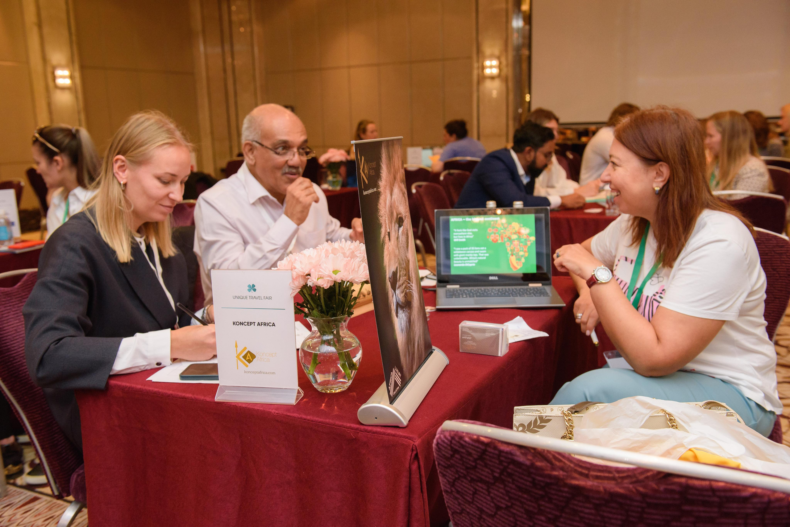 Unique Travel Fair — конференция по туризму. Бренд-фотограф для экспертов и блогеров в Москве Влада Горбовская