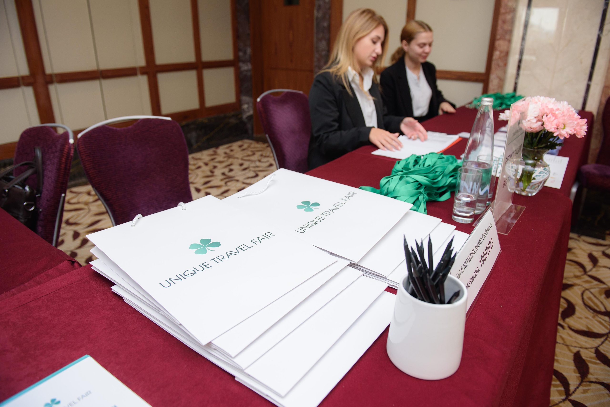 Unique Travel Fair — конференция по туризму. Бренд-фотограф для экспертов и блогеров в Москве Влада Горбовская