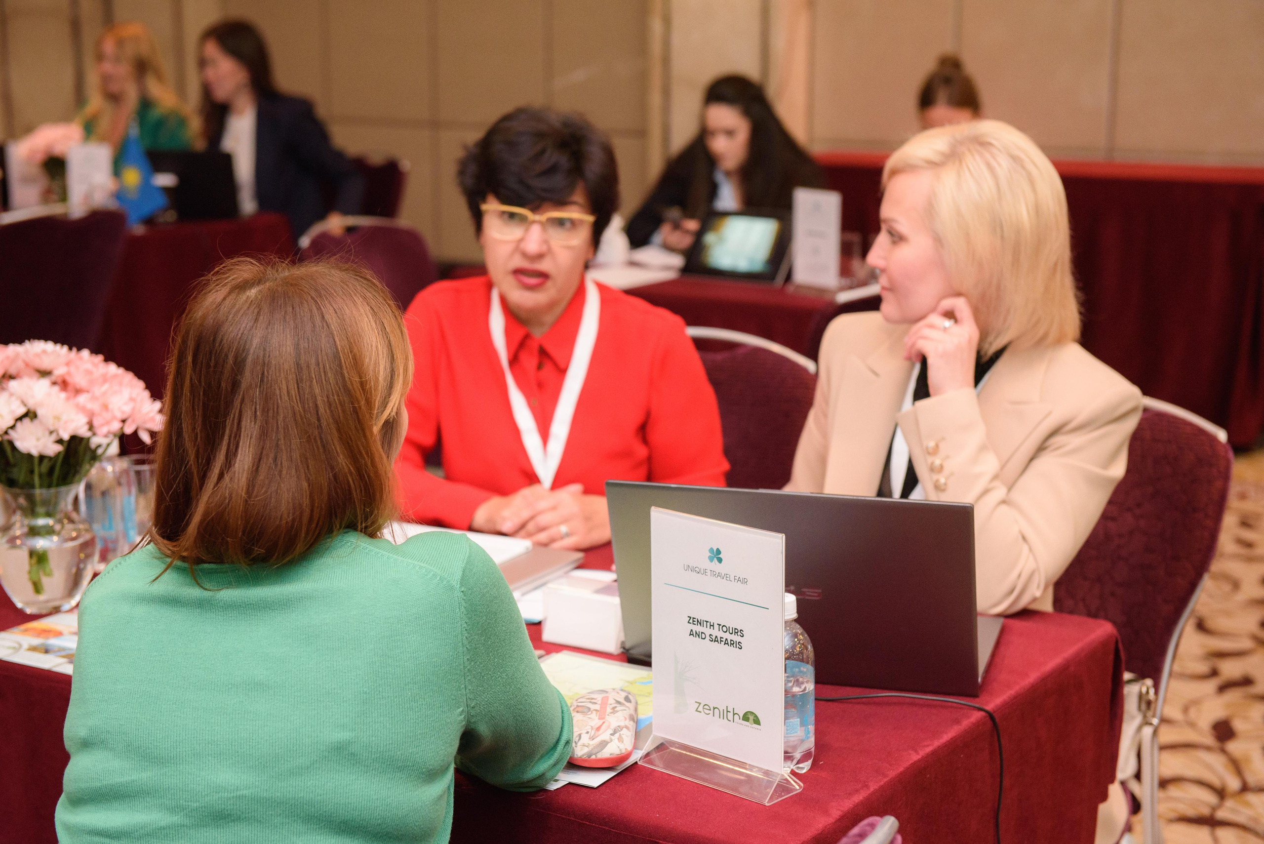 Unique Travel Fair — конференция по туризму. Бренд-фотограф для экспертов и блогеров в Москве Влада Горбовская