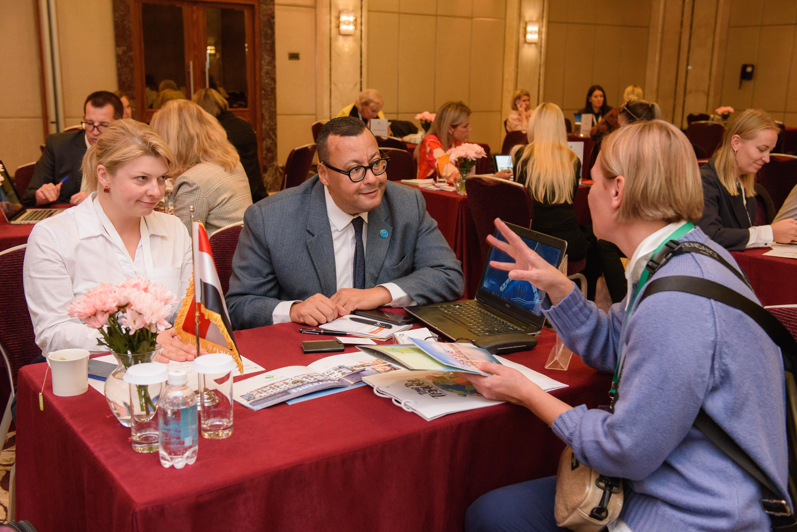 Unique Travel Fair — конференция по туризму. Бренд-фотограф для экспертов и блогеров в Москве Влада Горбовская