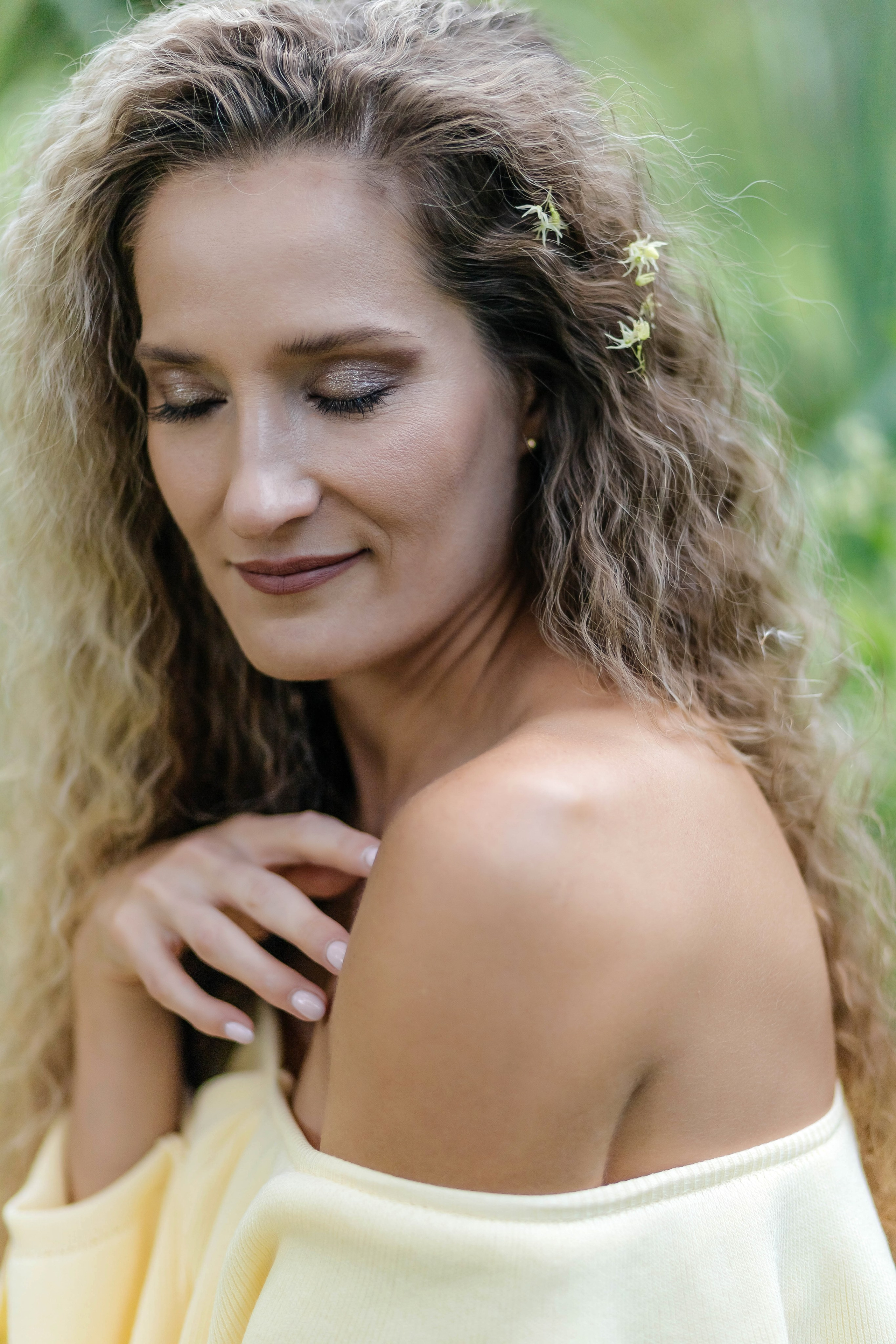 Людмила прогулочная съёмка. Женский фотограф в Оренбурге Ирина Заводчикова