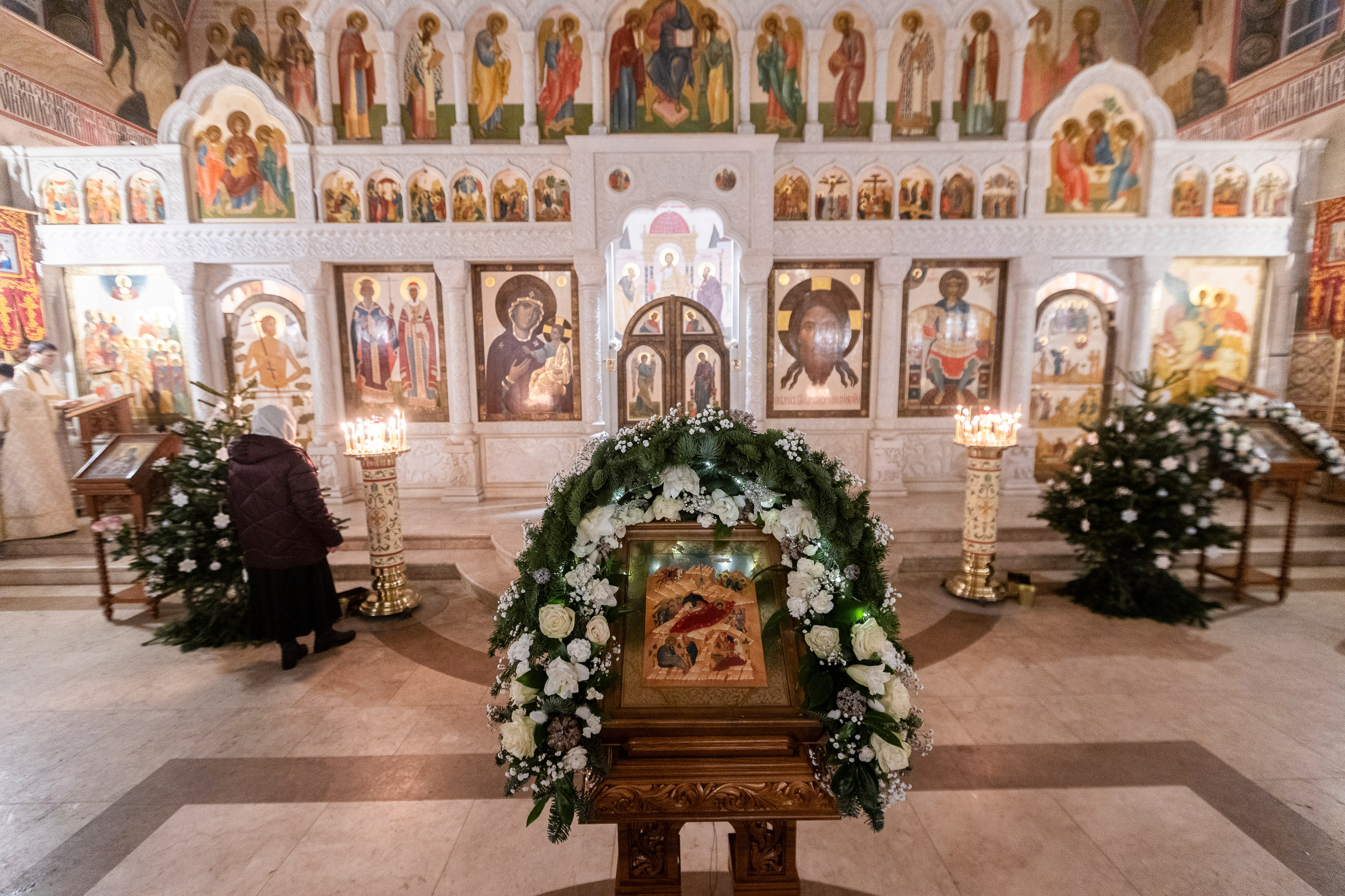 Рождество в храме Св. Вмч. Димитрия Солунского. Интерьерный фотограф в Москве Роман Потапов