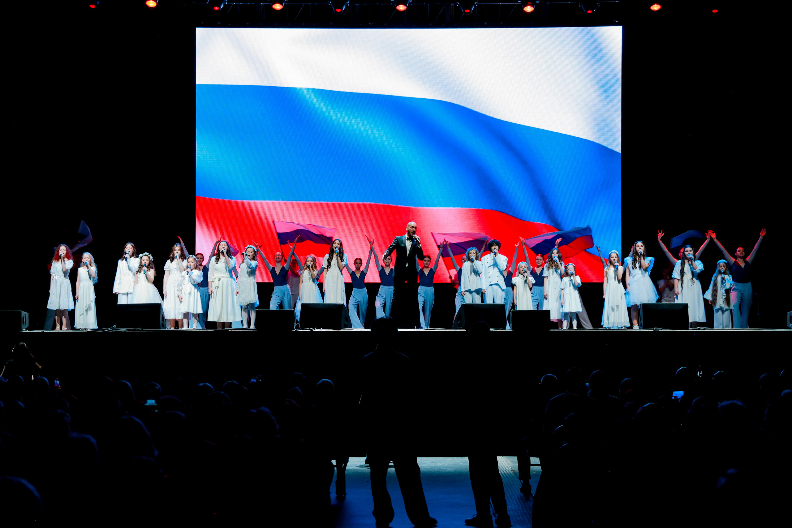 Концертная программа. The EVL gallery