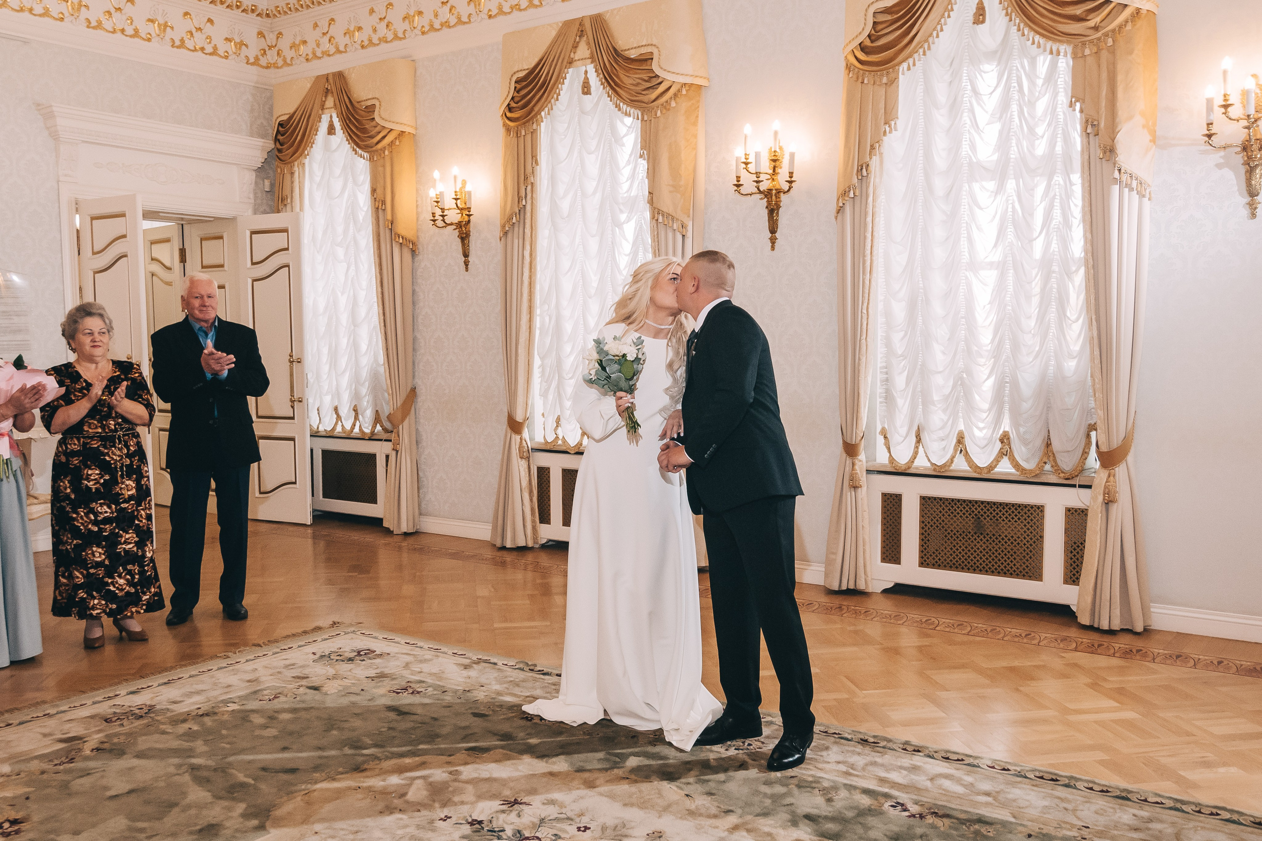 Свадебная съёмка для Екатерины и Андрея (роспись, прогулка, банкет). Свадебный и семейный фотограф г. Ярославль Савинская Анастасия