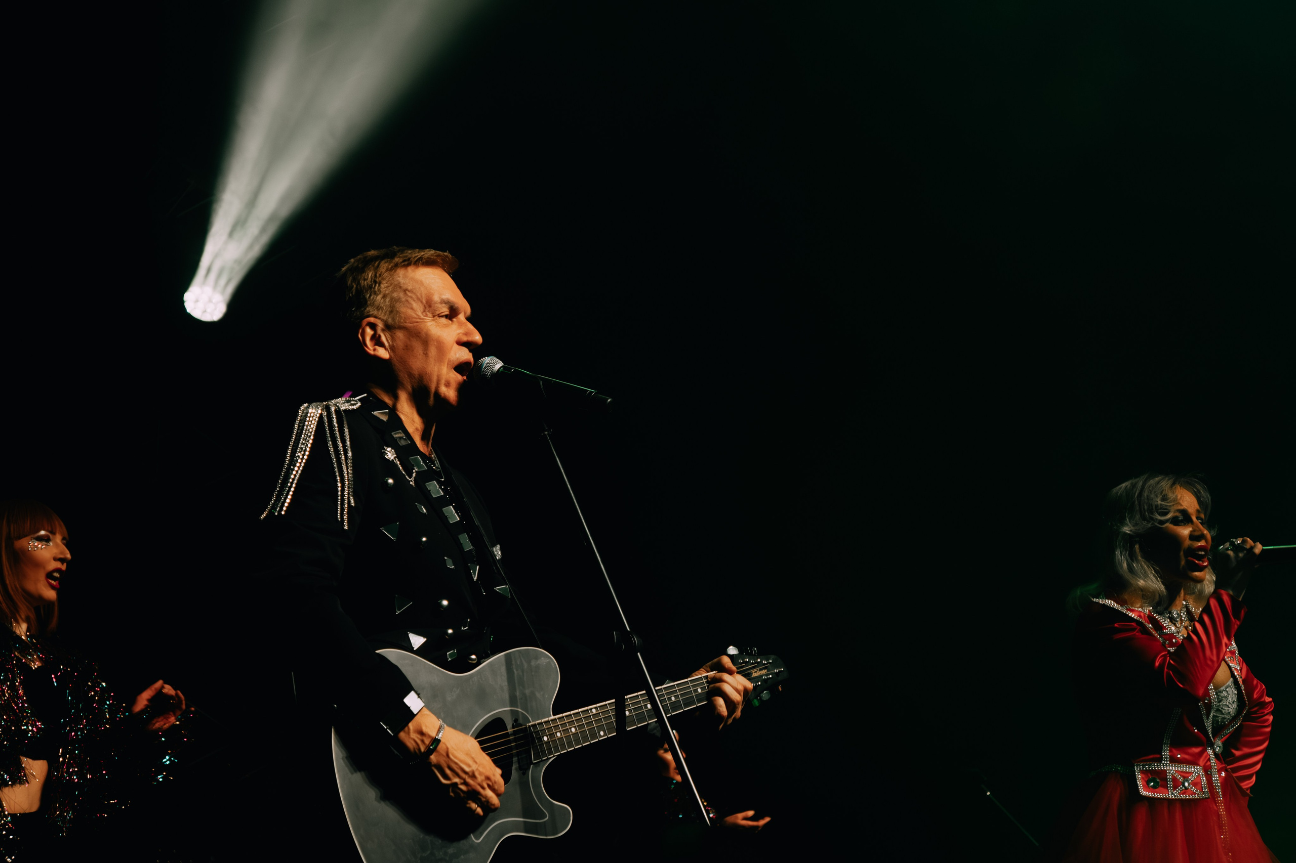 Дискотека 90-х. ОБЪЕКТИВно, он хорош | фото- и видеосъёмка в Брянске | Миша Напреенко