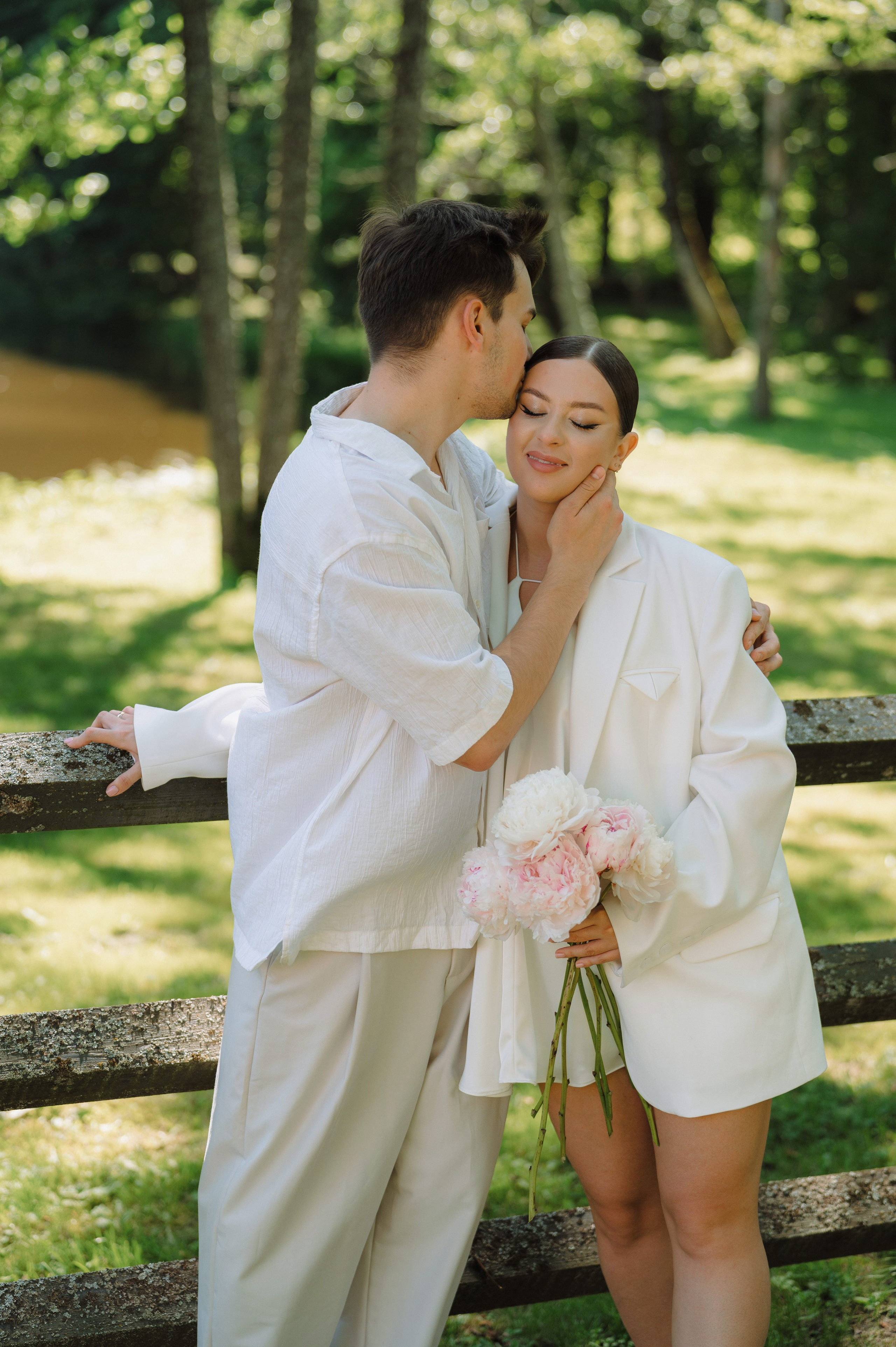 Свадебная фотосъемка в «Двор Стайки»