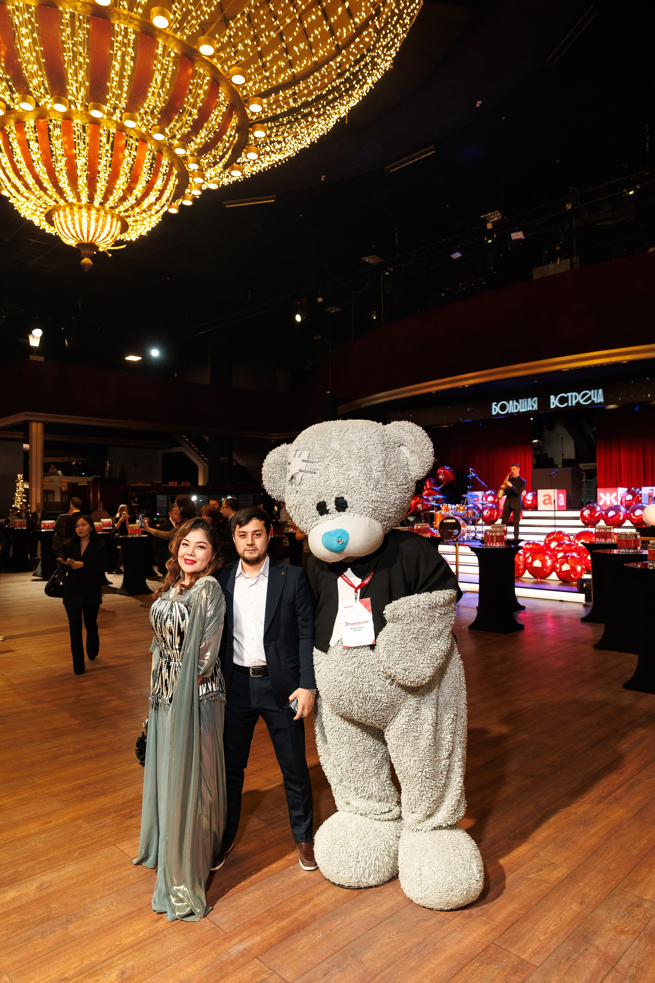 Большая Встреча Этажи