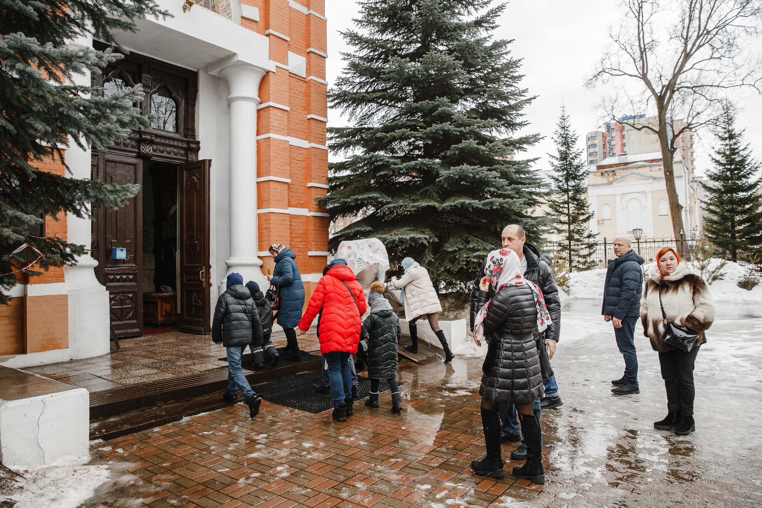 Фотограф на крещение в Ивантеевке Храм Смоленской Иконы Божией Матери