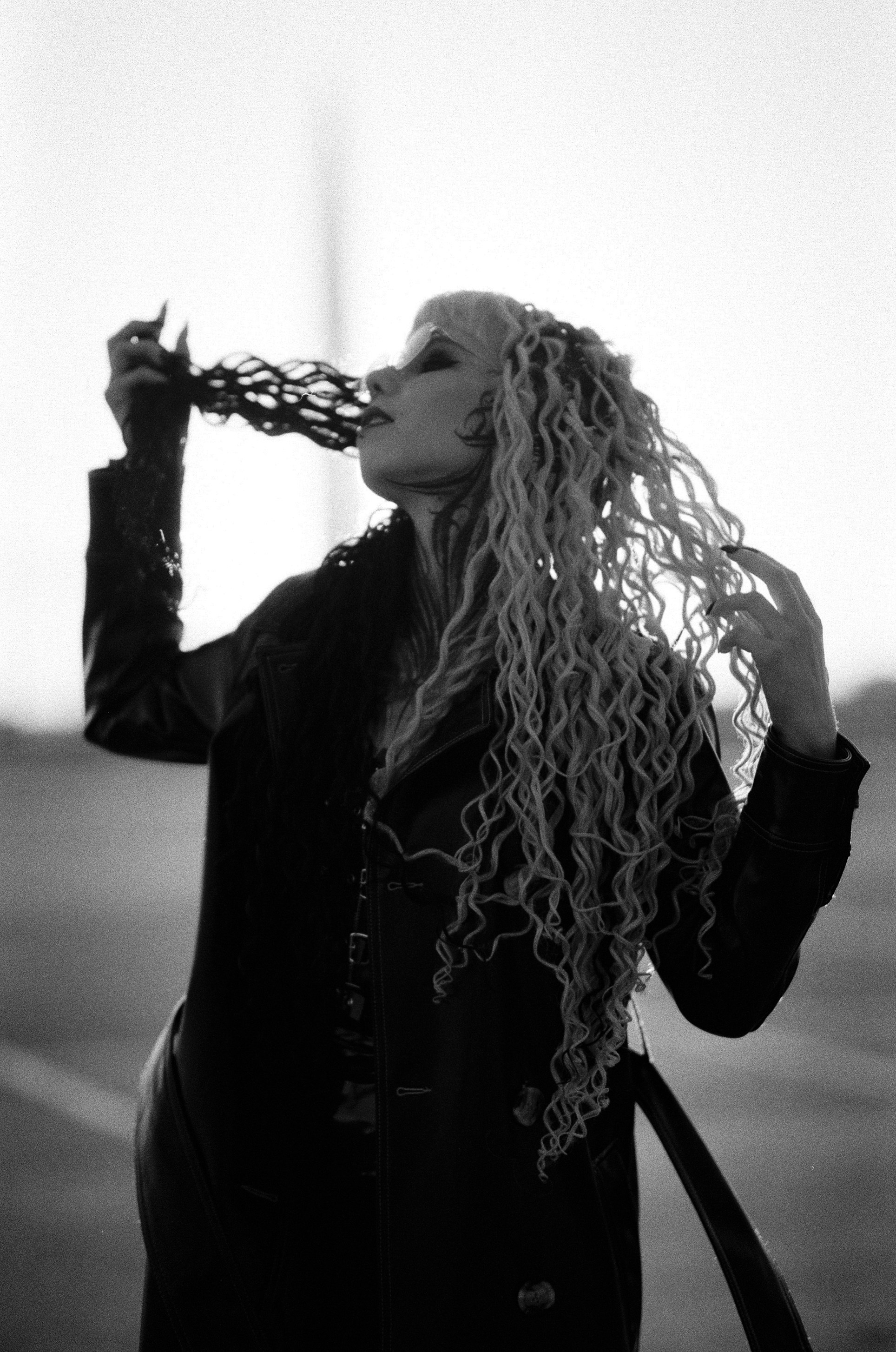 Shanghai GP3 100 Canon EOS 30 + Sigma AF 35mm f/1.4 DG HSM Art