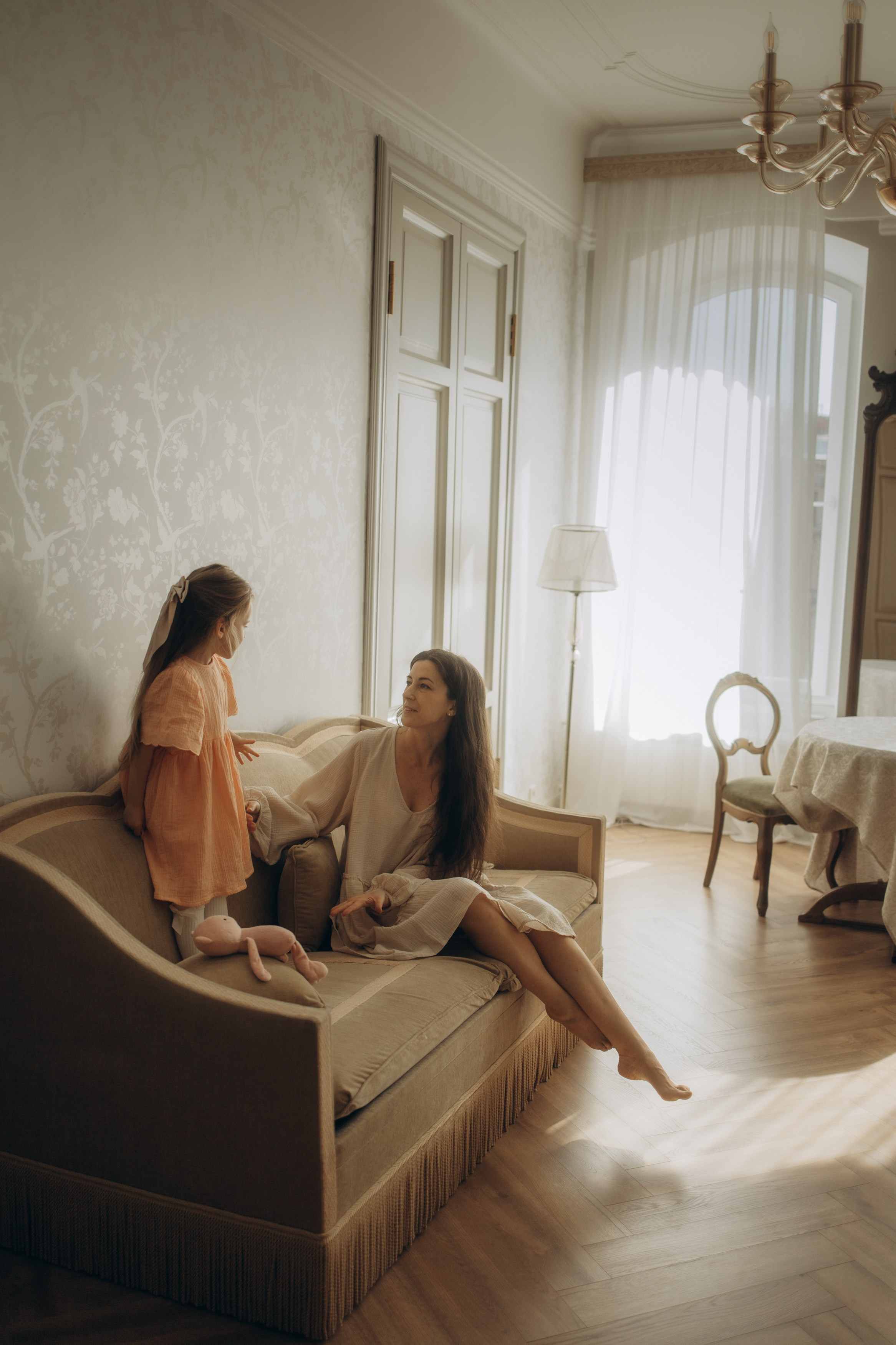 фотосессия новорожденного, фотосессия новорожденных, ньюборн, пушкин, павловск, спб, семейная фотосессия, семейная съёмка, мама и дочка, фотосессия в студии