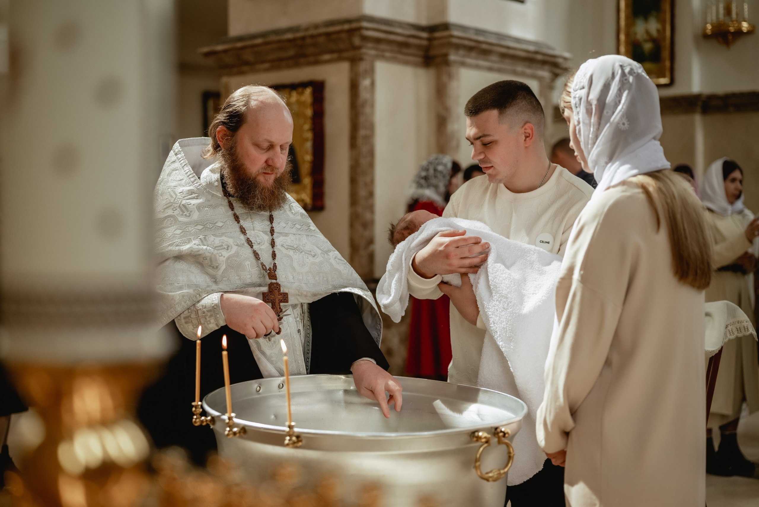 Крещение в Донецке. Юлия Басня семейный и свадебный фотограф в Донецке