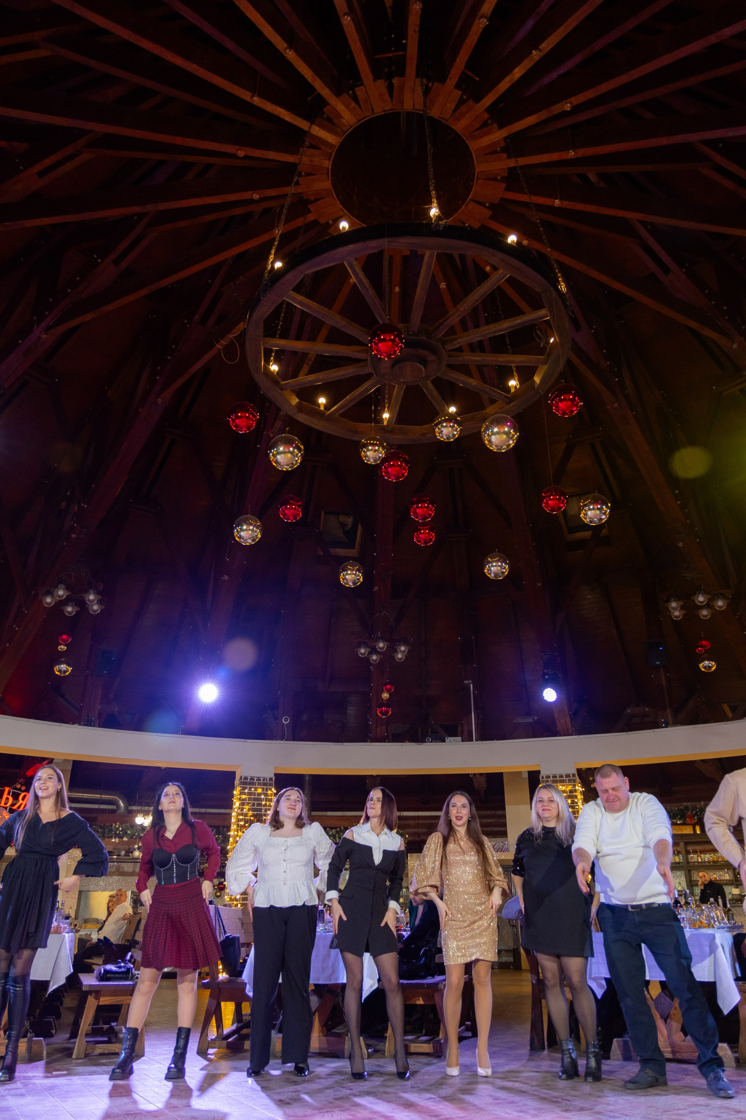 Корпоративная новогодняя съемка для логистической компании ИТА. Свадебный фотограф в Минске/Беларуси Сергей Спиридонов