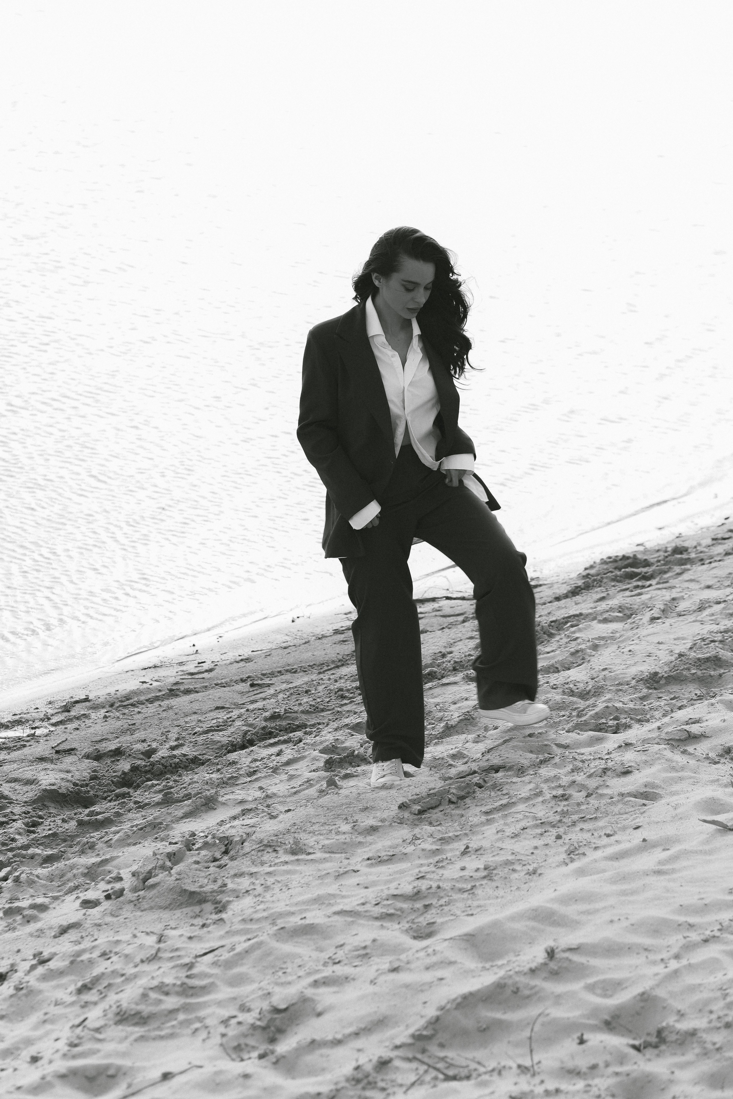 Мария, съемка на берегу