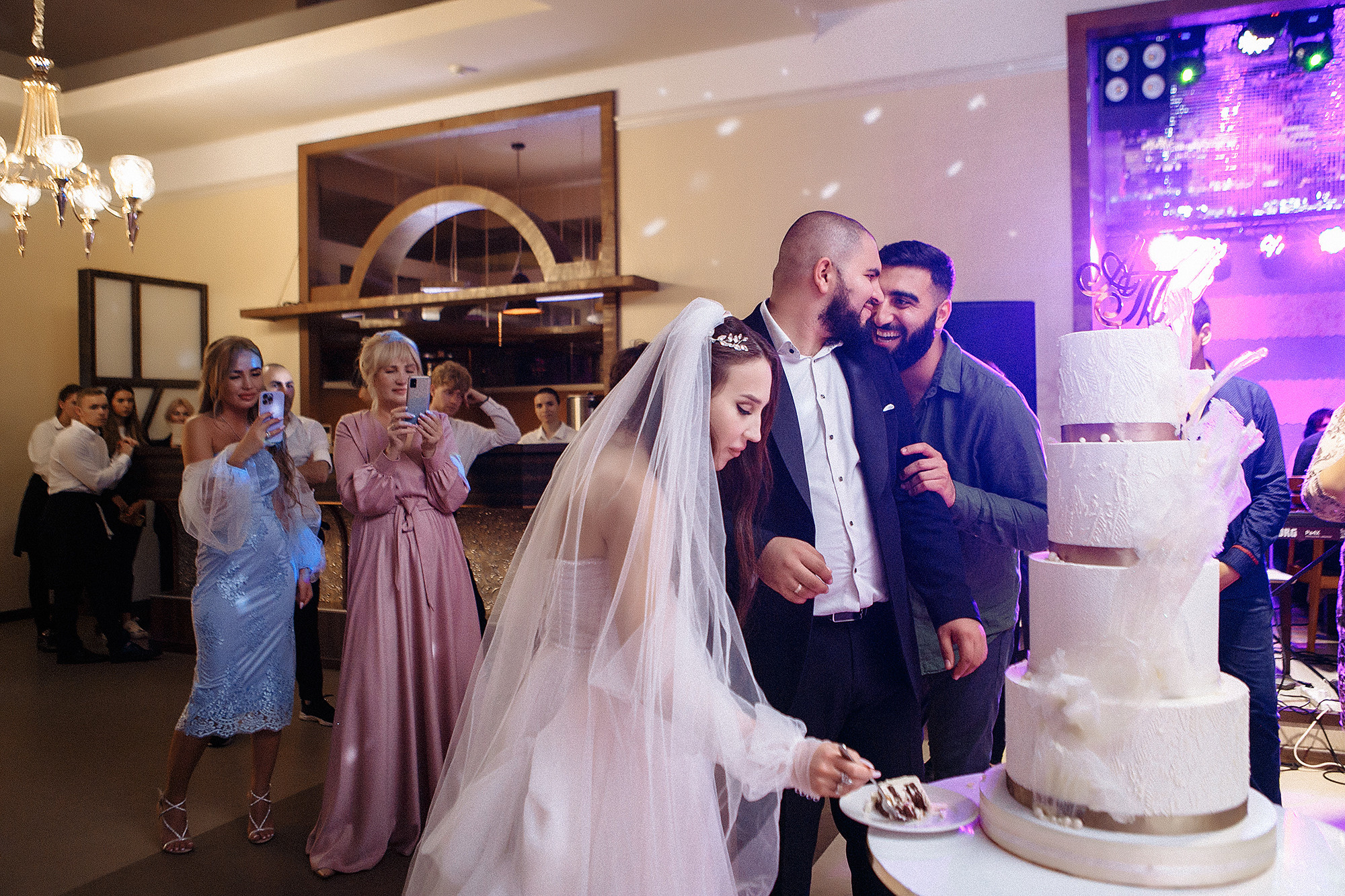 Таня и Арсен 17.09.22. Свадебный фотограф Владивосток Алина Гевондова