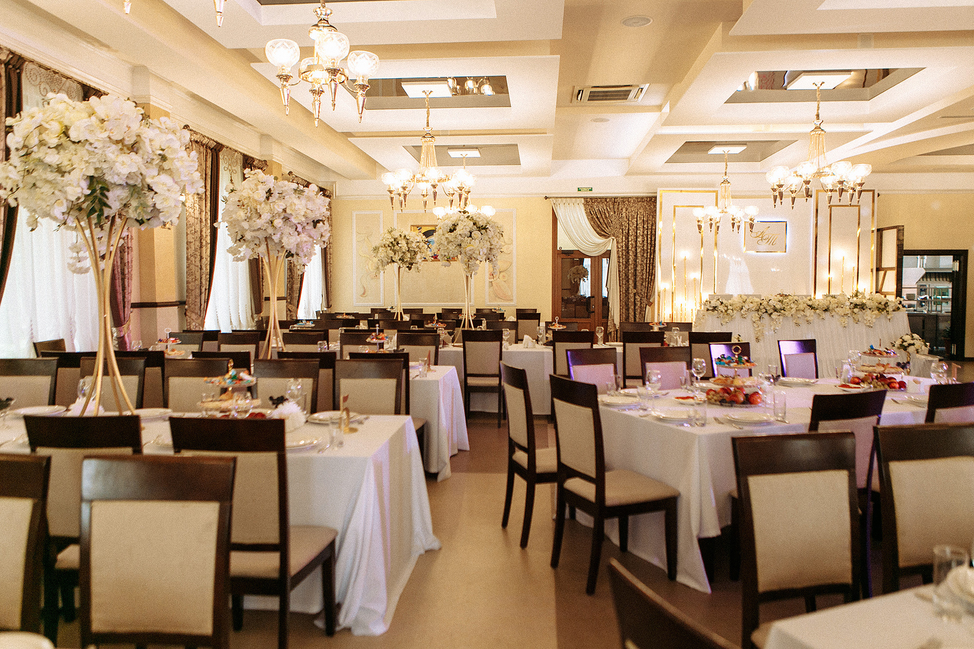 Таня и Арсен 17.09.22. Свадебный фотограф Владивосток Алина Гевондова