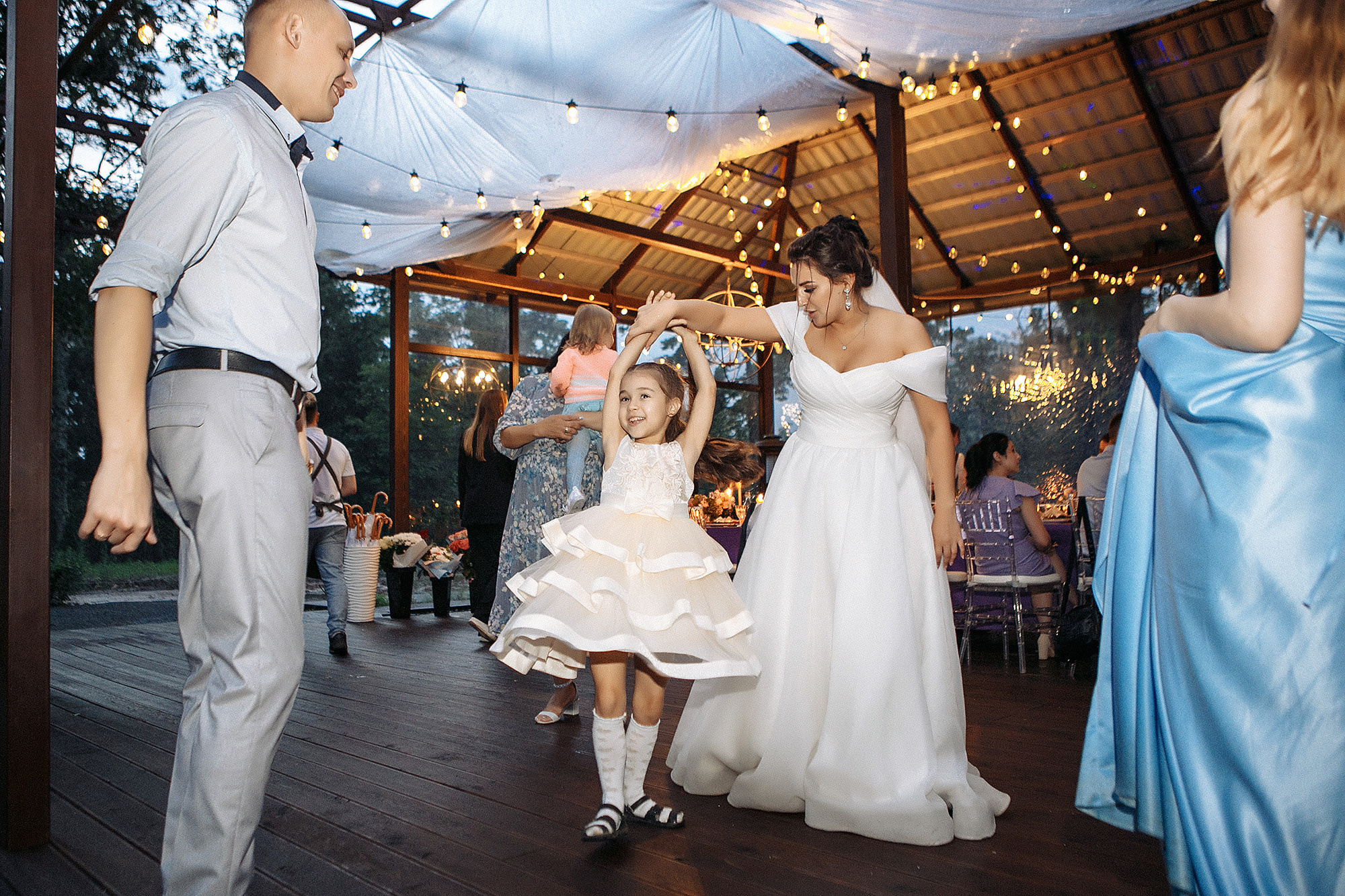 Катя и Мирали 9.07.22. Свадебный фотограф Владивосток Алина Гевондова