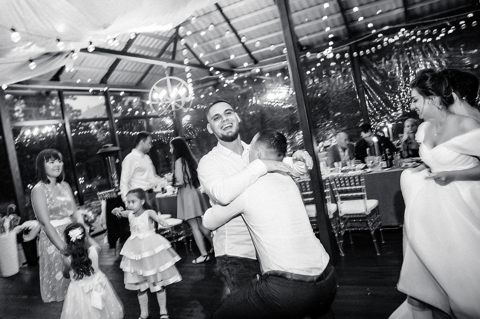 Катя и Мирали 9.07.22. Свадебный фотограф Владивосток Алина Гевондова