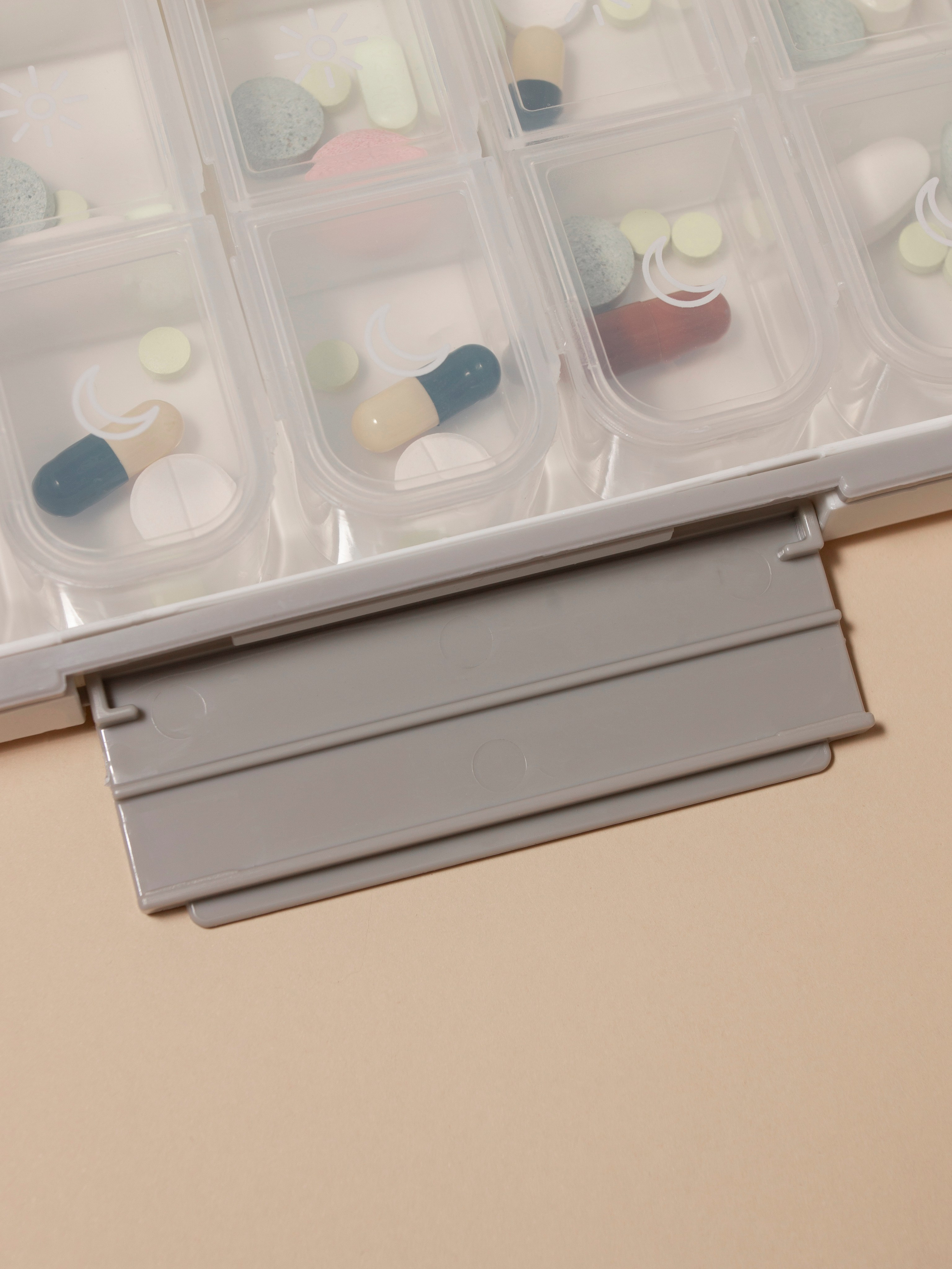 Таблетница. Фотограф Злата Спицына