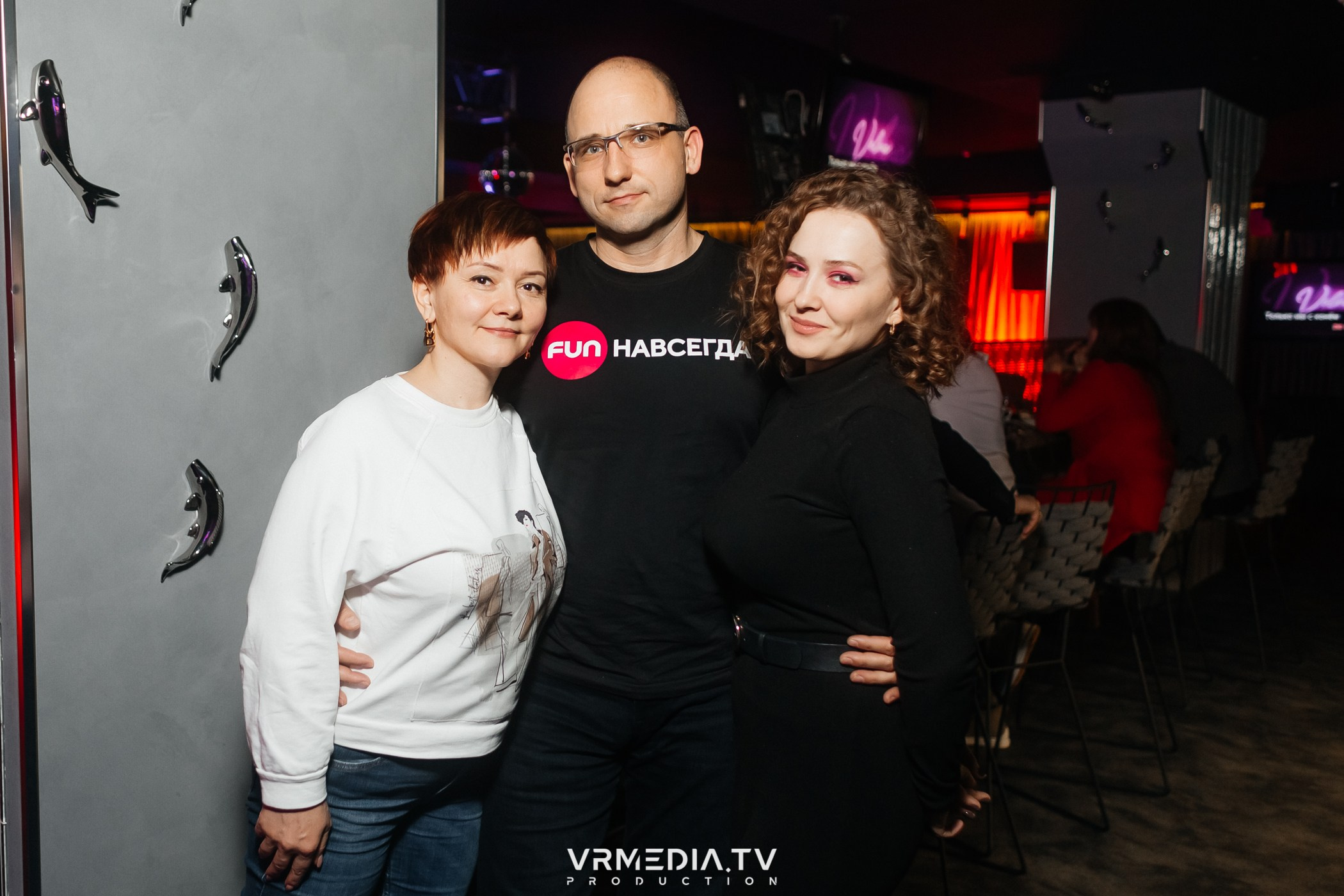 OLD VS. NEW в караоке-баре «Volna»