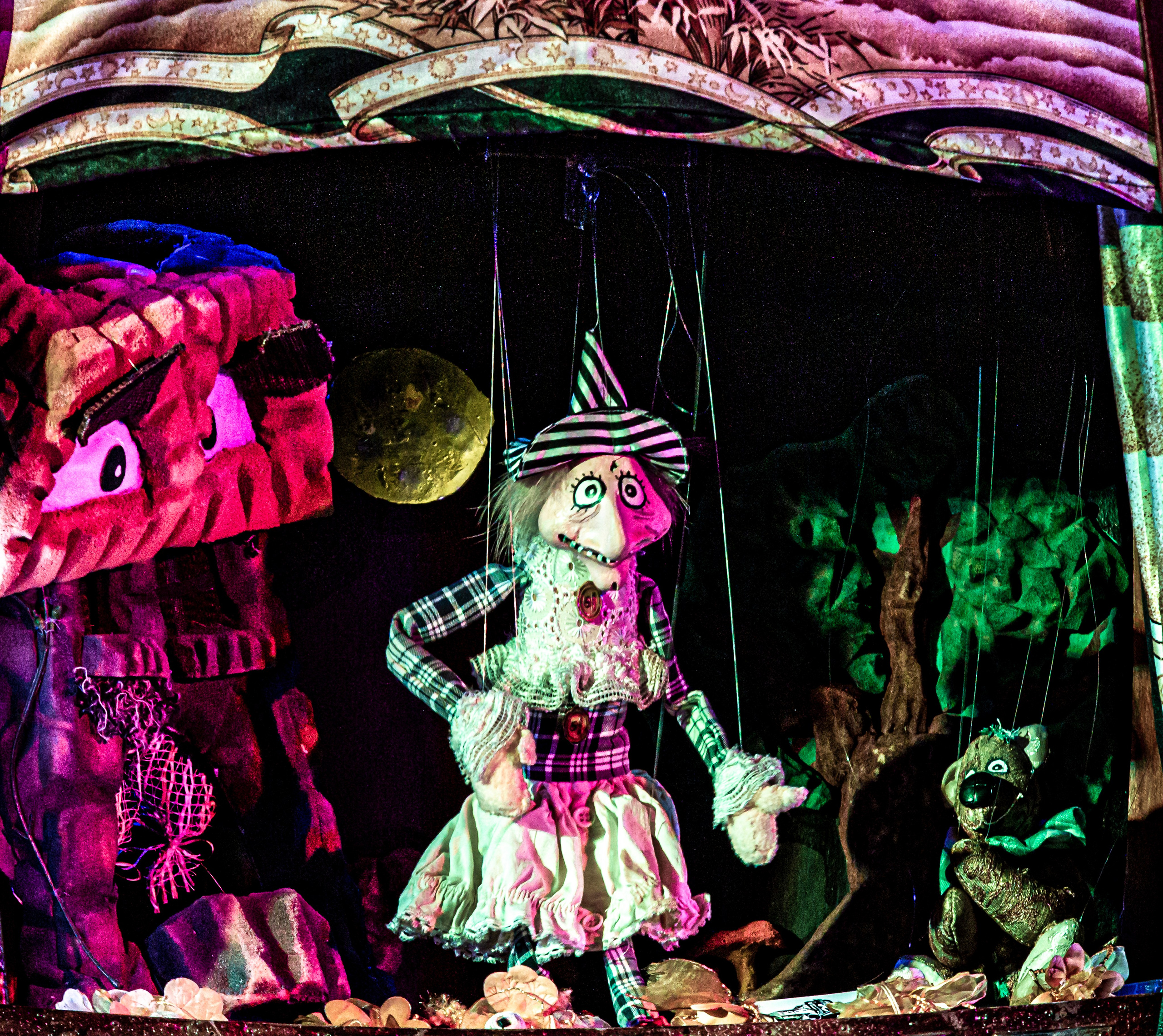 Маленькая ведьма спектакль театра Саквояж. Фотограф в Сочи Юрий Шептаев