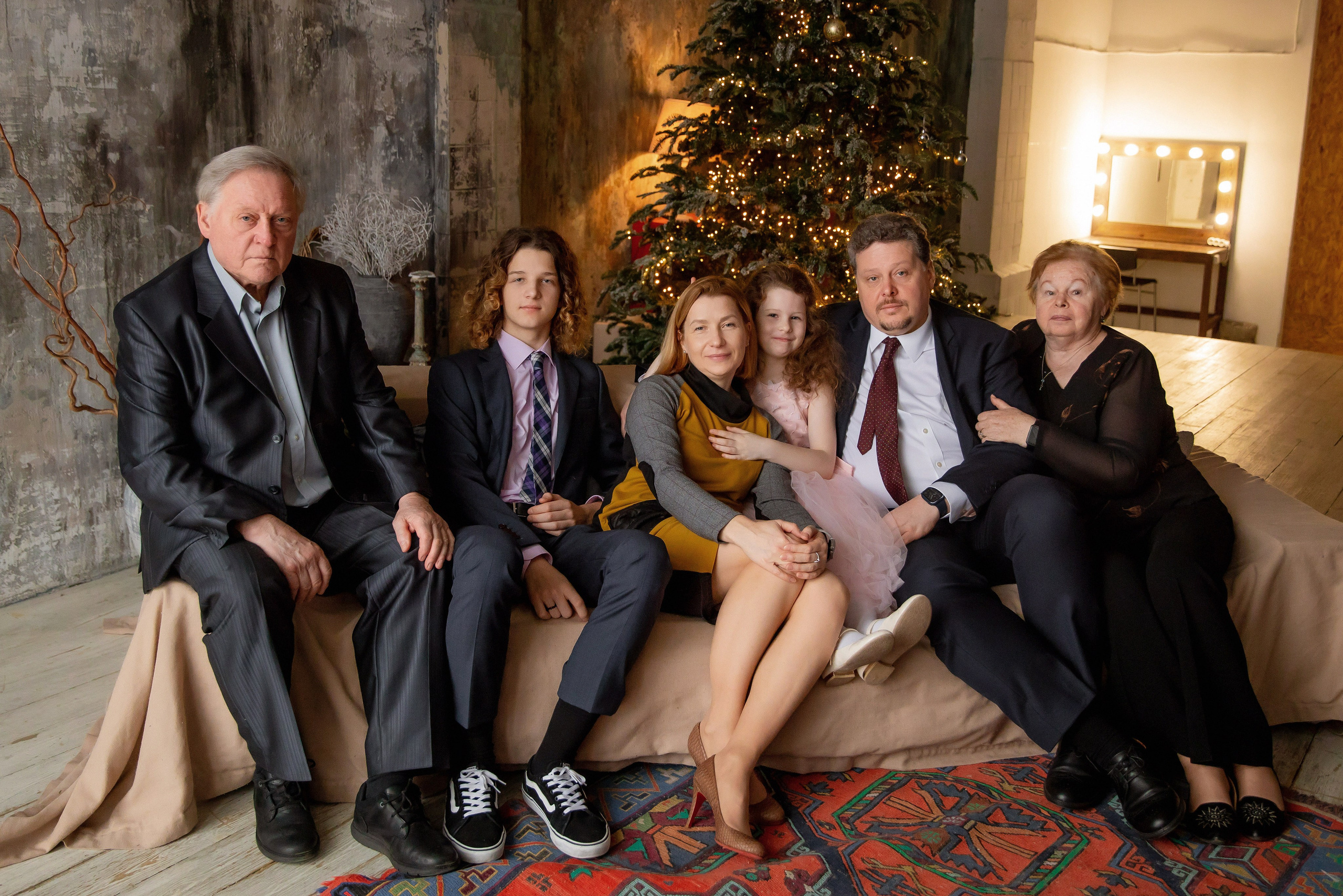 Новогодняя фотосессия для большой семьи. Семейный фотограф в Москве