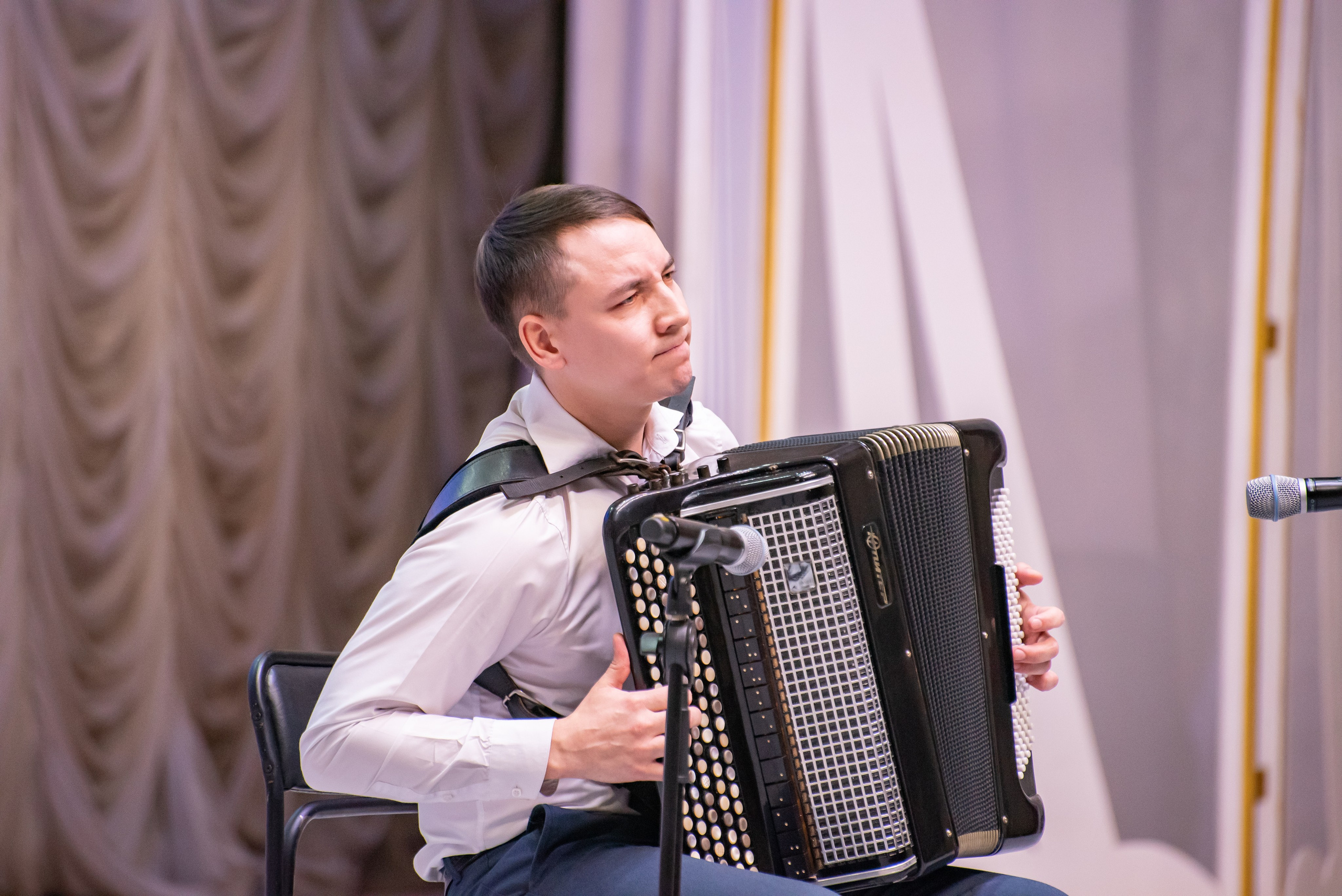 Фотограф на мероприятие. Фотограф Макс Огурцов в Нижнем Новгороде