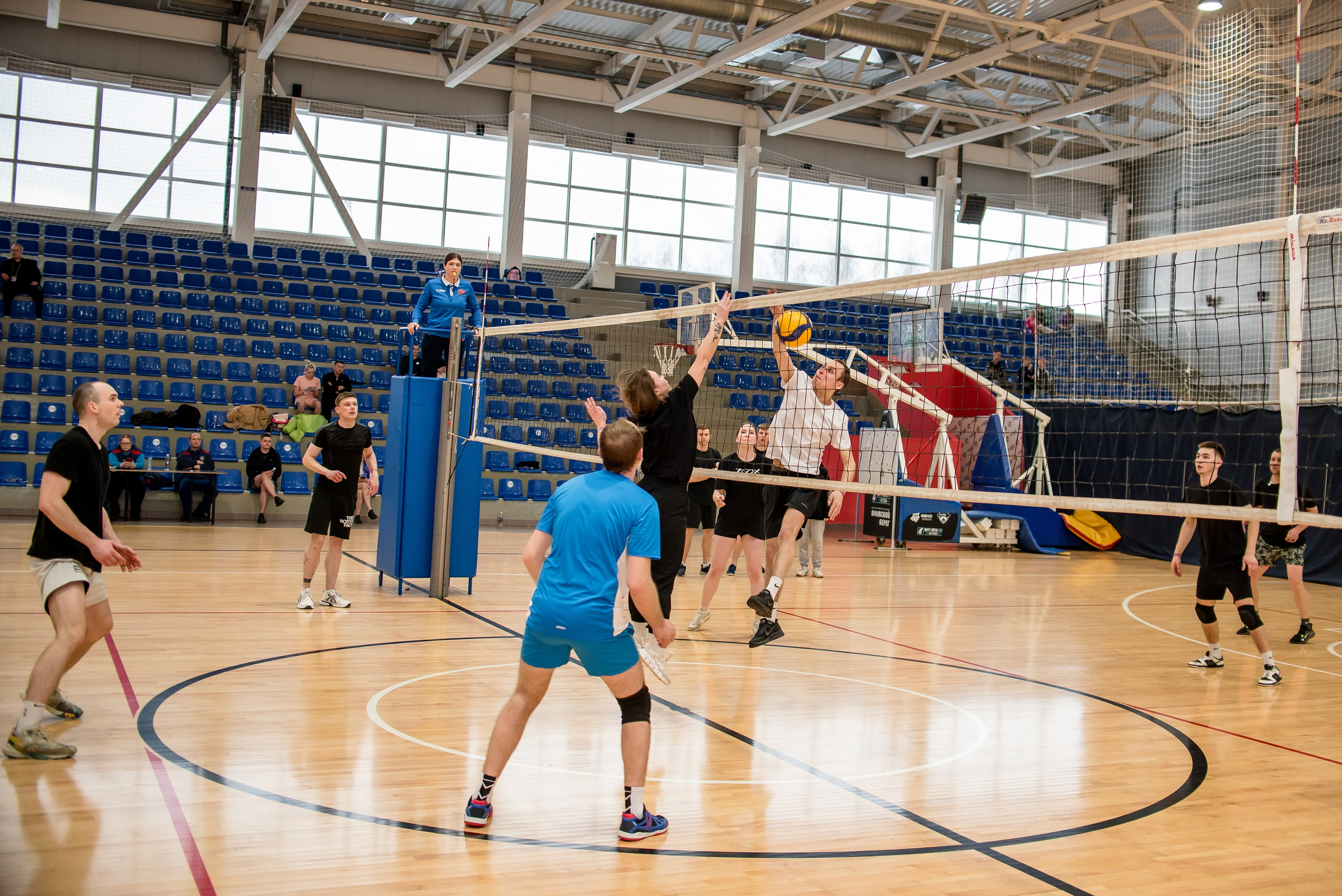 Зимний кубок по волейболу 2025 Wildberries. Фотограф Макс Огурцов в Нижнем Новгороде