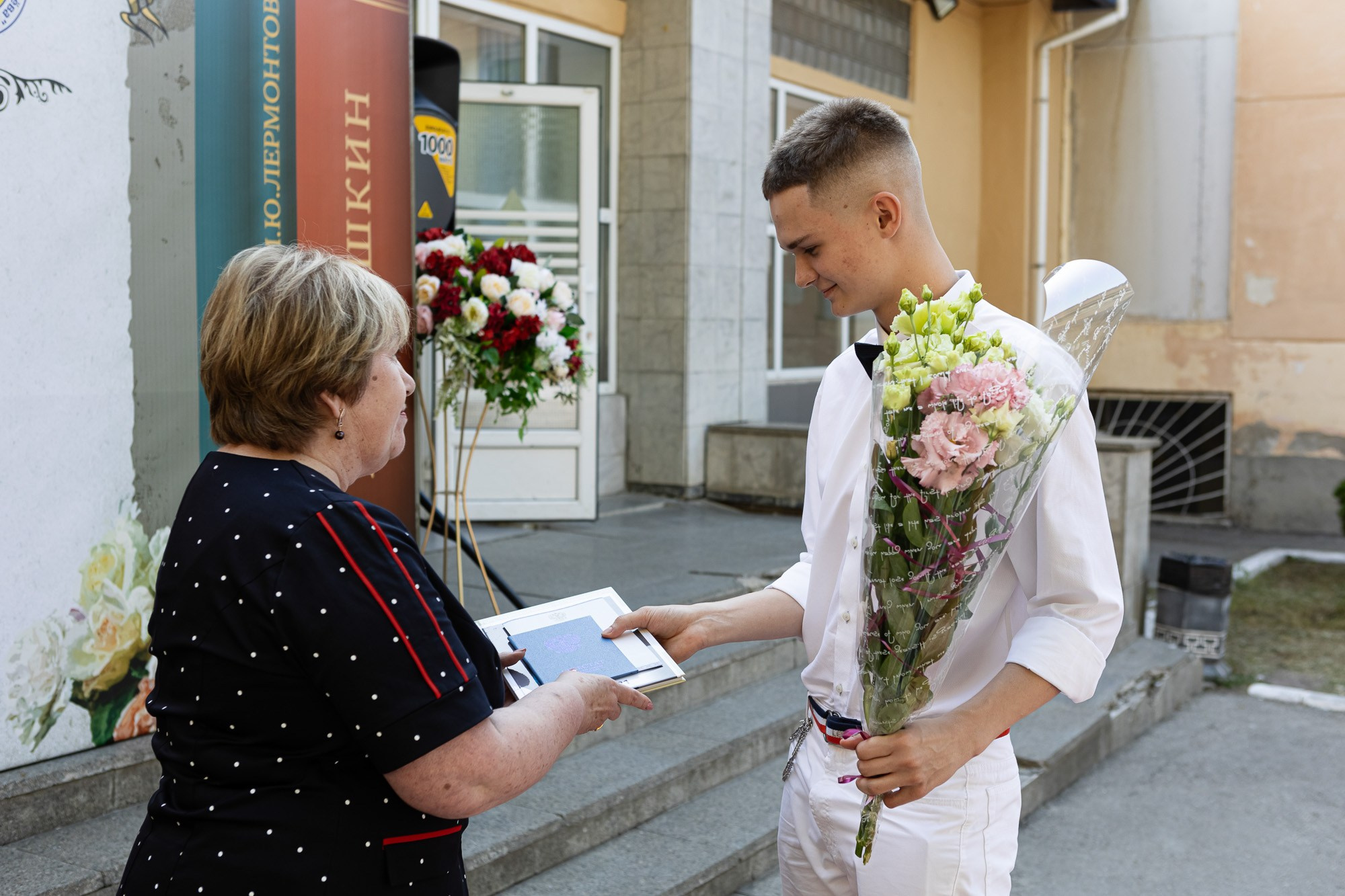 Фотосъёмка выпускного в школе. Свадебный фотограф, фотосъемка в Крыму, Севастополе, Симферополе, Ялте