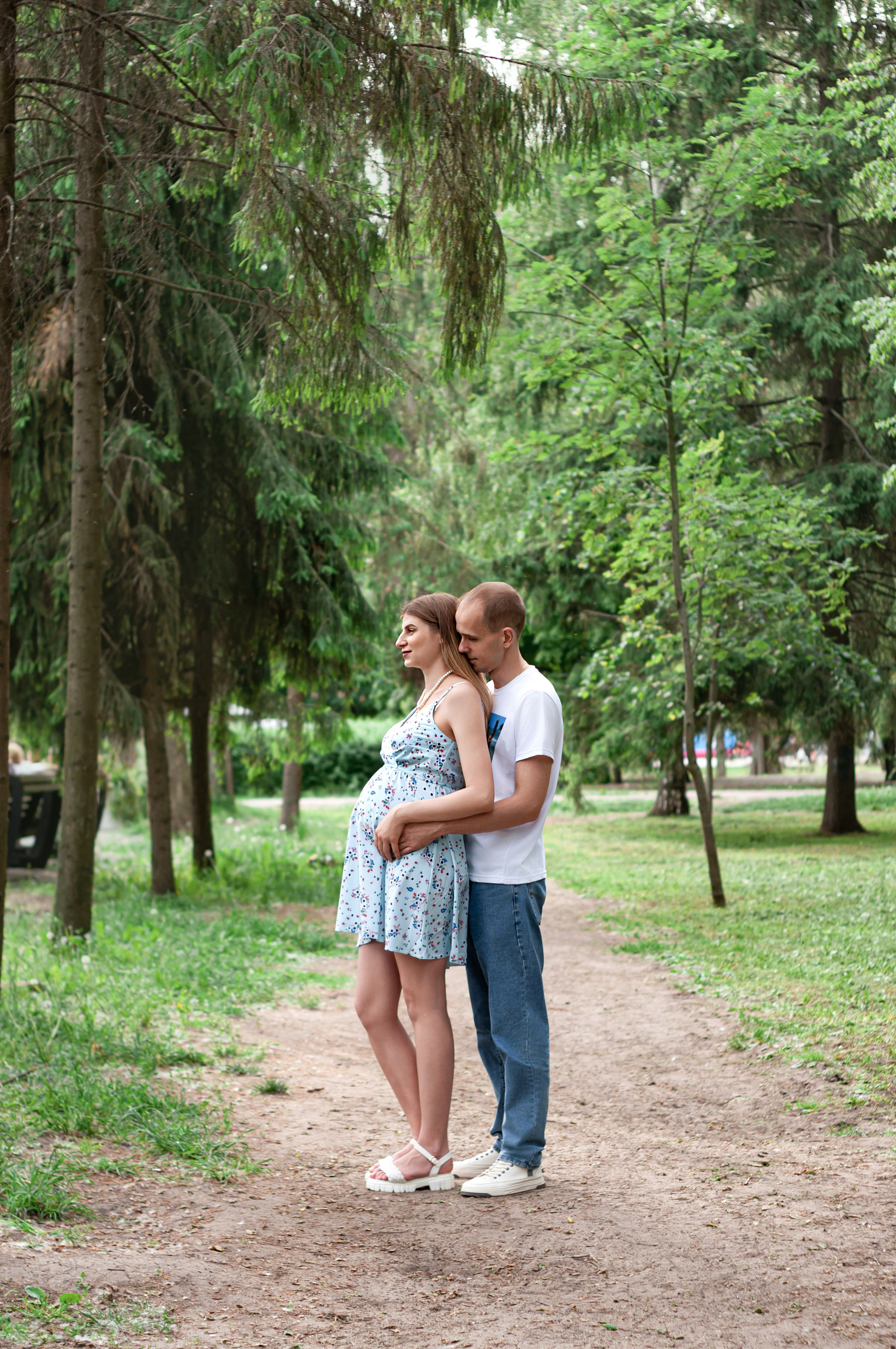 Марина и Никита, а парке. Семейный и свадебный фотограф Галина Абакумова, фотосессии в Белгороде