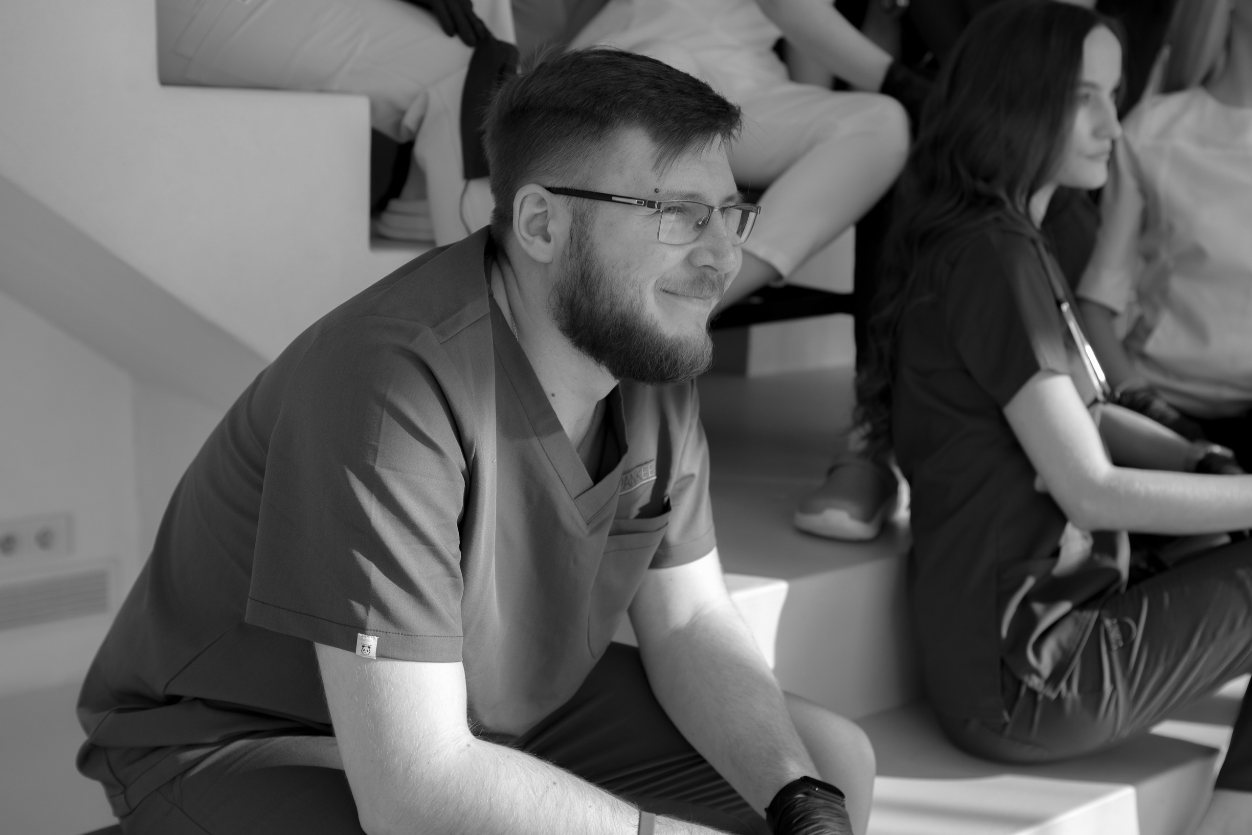 Выпускники ЮуГМУ 2024. Фотограф Челябинск Эвелина Ганага, съемка для бизнеса и маркетплейсов