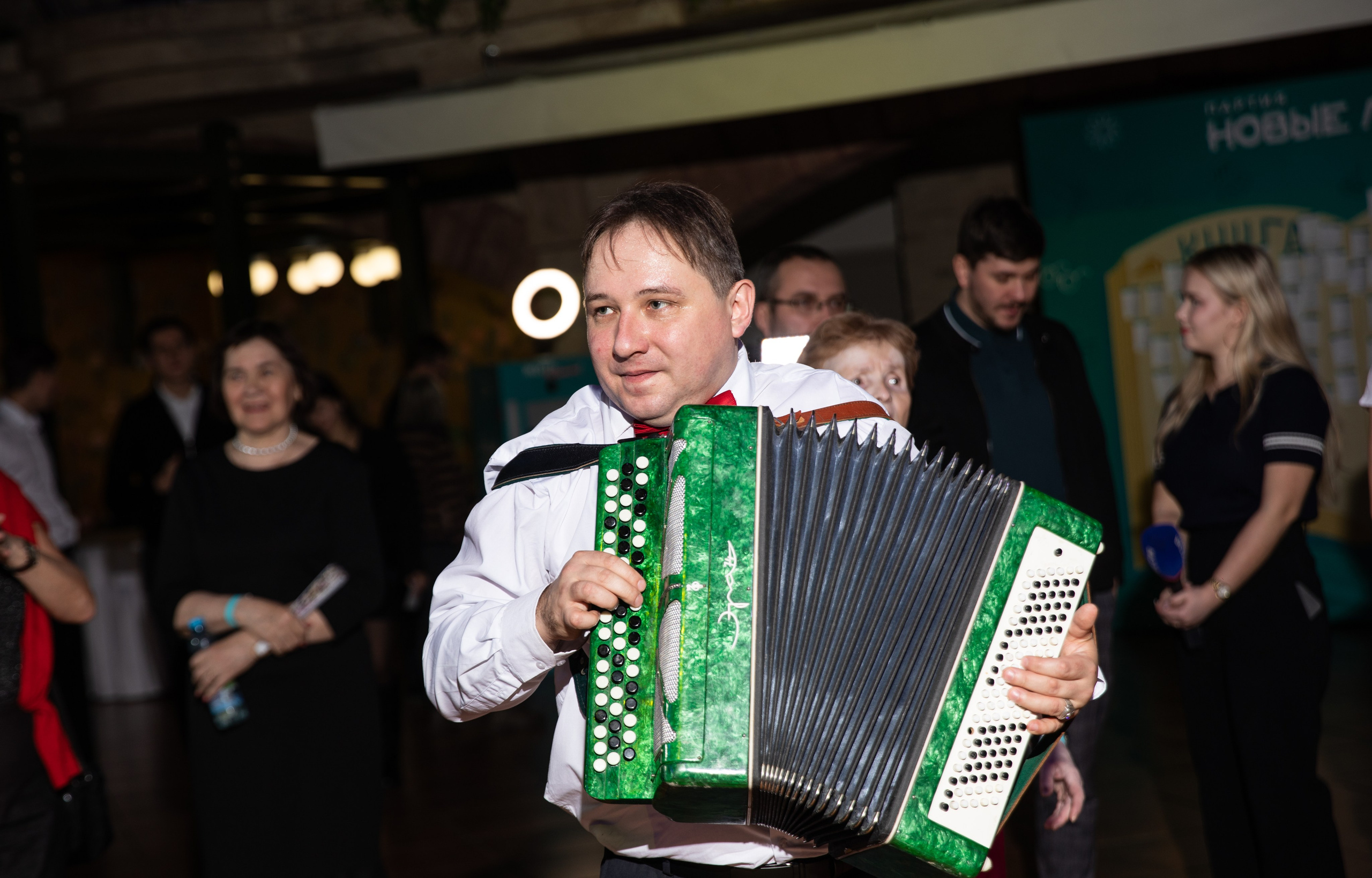 Жить по-новому 2026. Репортажный и свадебный фотограф в Челябинске Елисеев Павел