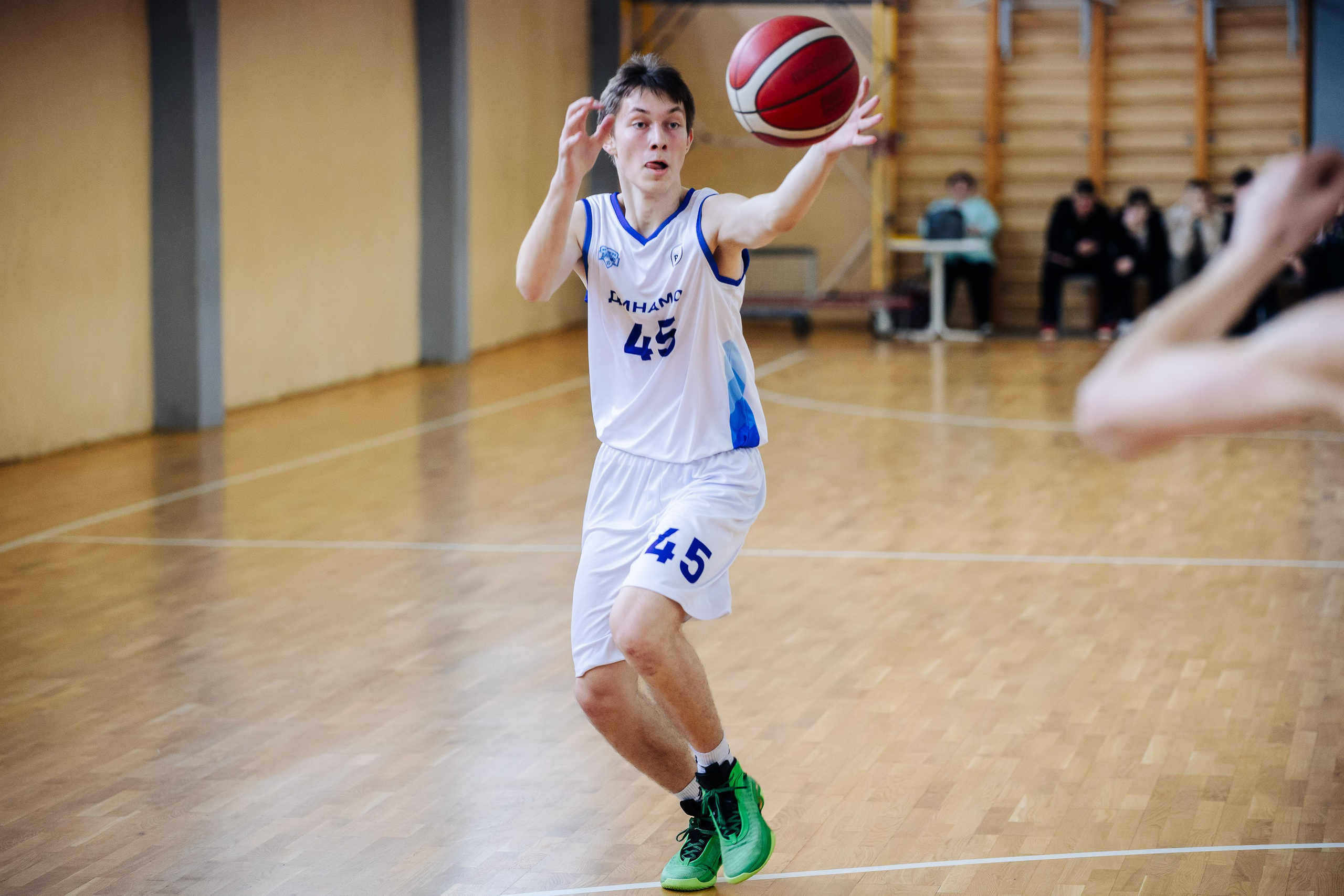 Баскетбол ПЕРВЕНСТВО ЧЕЛЯБИНСКОЙ ОБЛАСТИ // 08.04.24. Денис Прохоров Фотограф в г. Магнитогорск