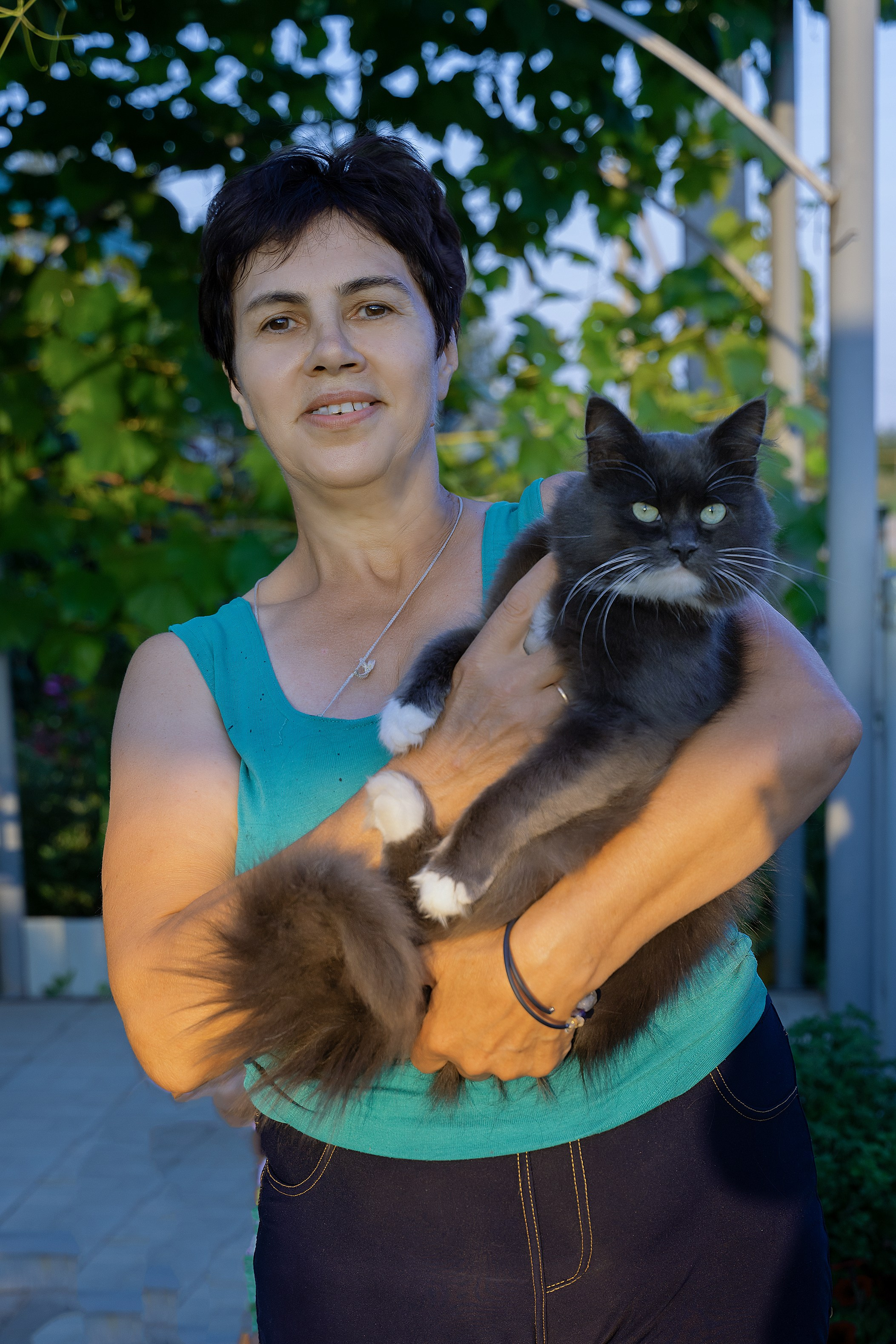 Не студийные. Главная