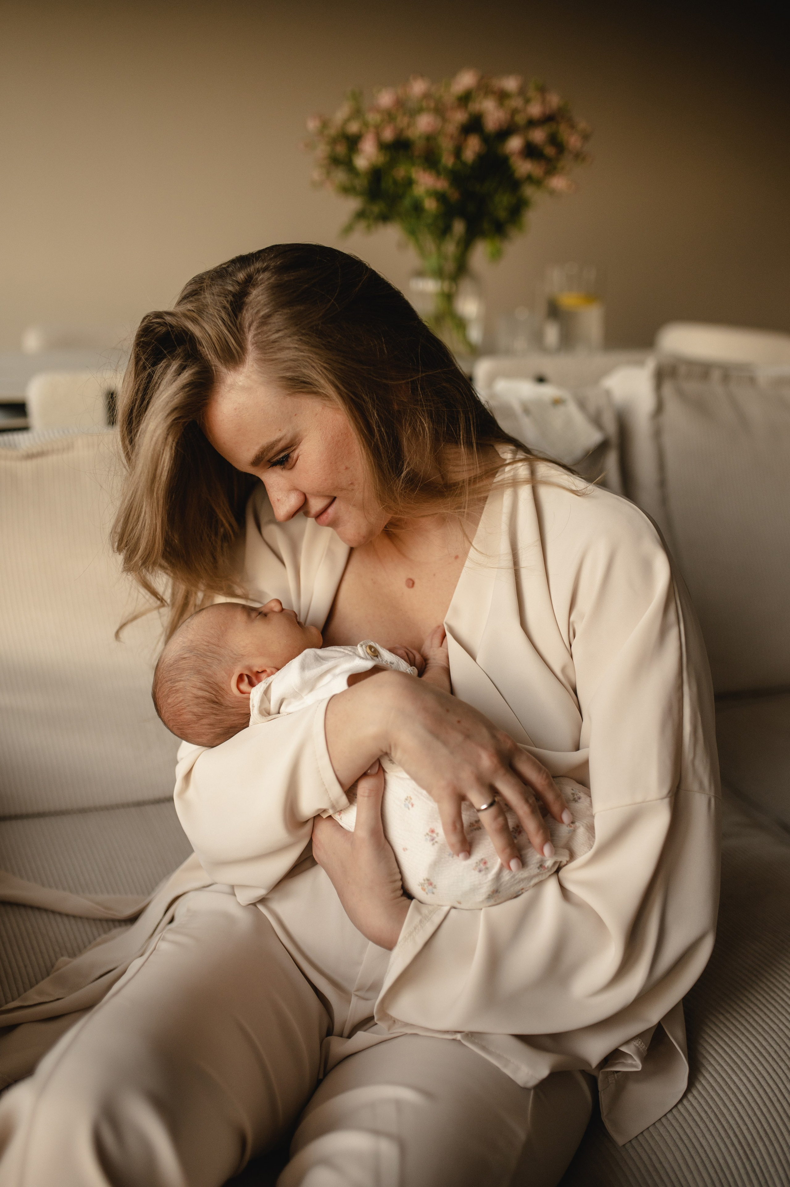 Ньюборн фотосессия в стиле лайфстайл Москва. Семейная фотосессия Бутово Москва фотограф Алина Морщагина