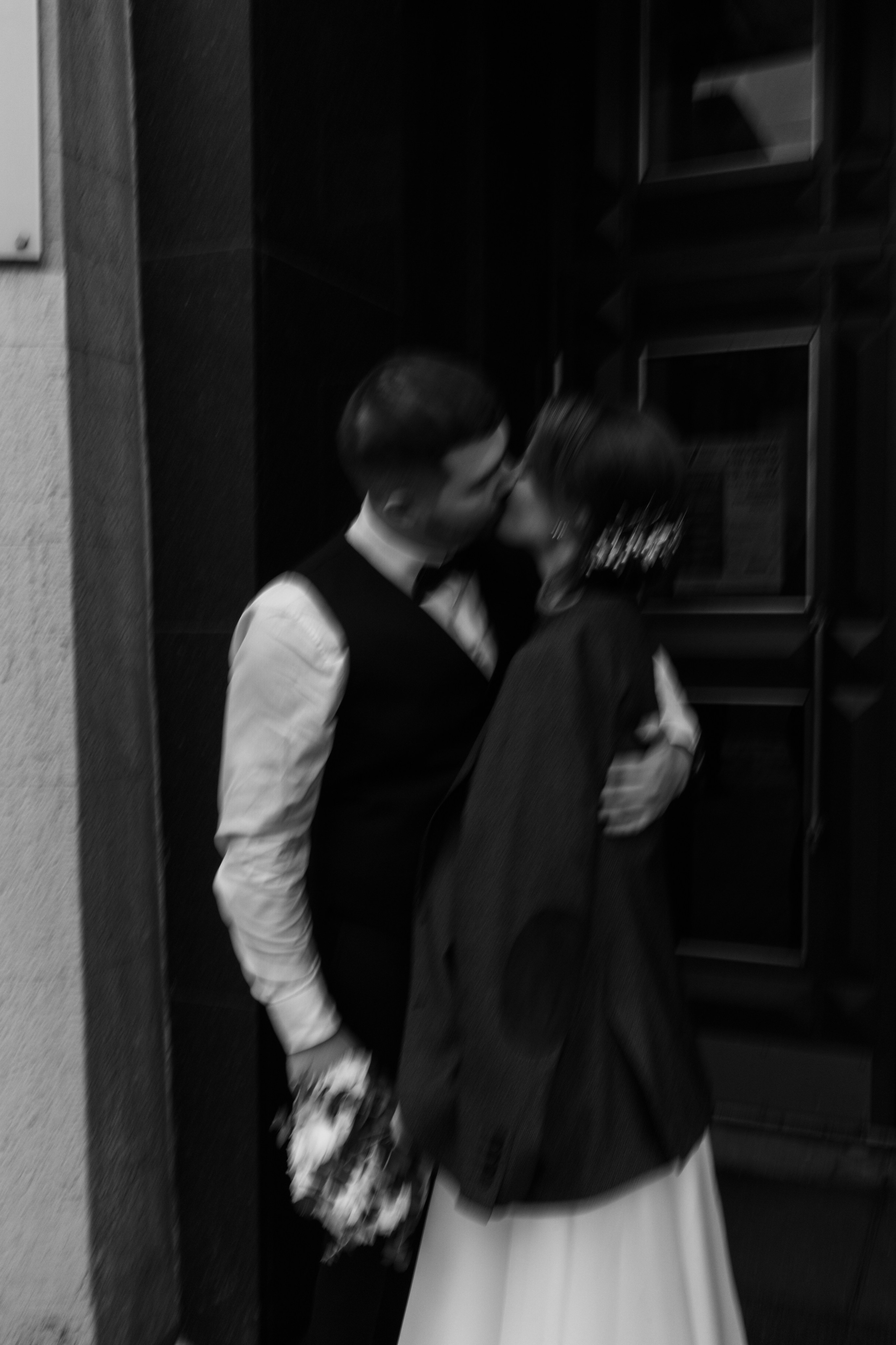 Анонс свадебных фотографий Льва и Александры. Свадебный фотограф Домодедово Москва Катерина Алехина