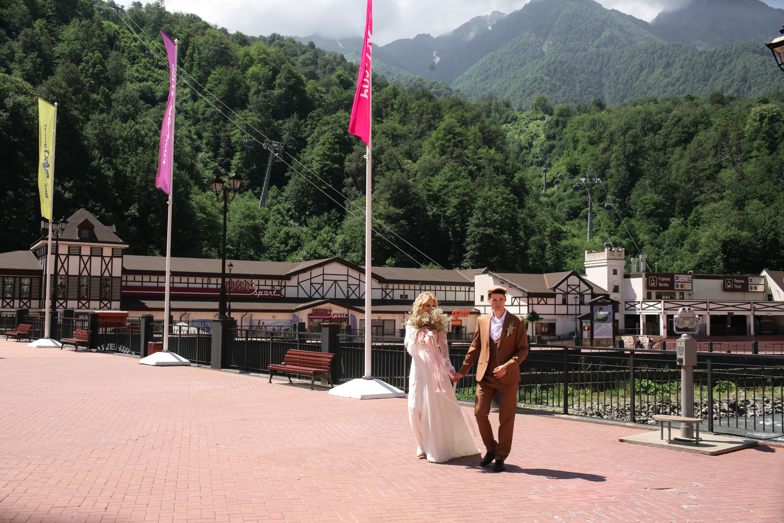 Галина и Александр, Сочи, Роза Хутор, Рэдиссон. Свадебный и репортажный фотограф (Москва, Королев и другие)